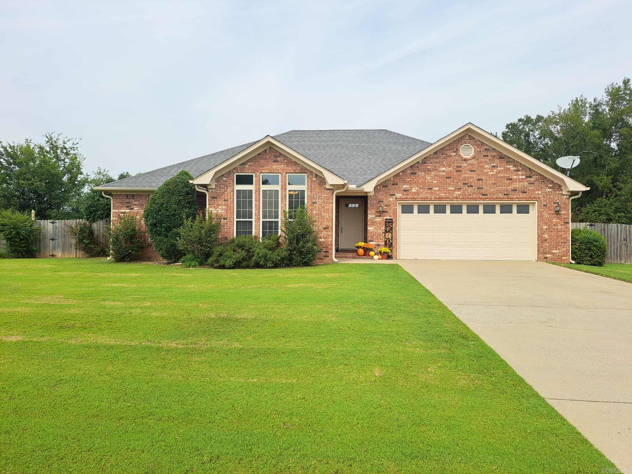 7 Weaver Circle