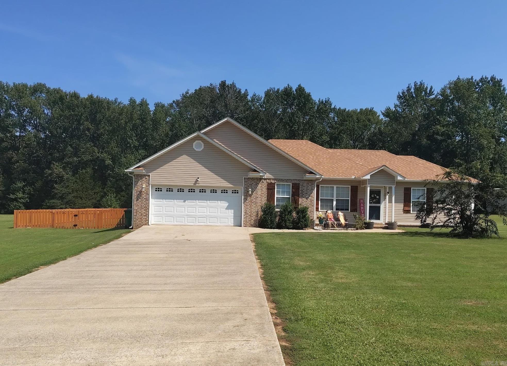 95 Tyler  Austin, AR