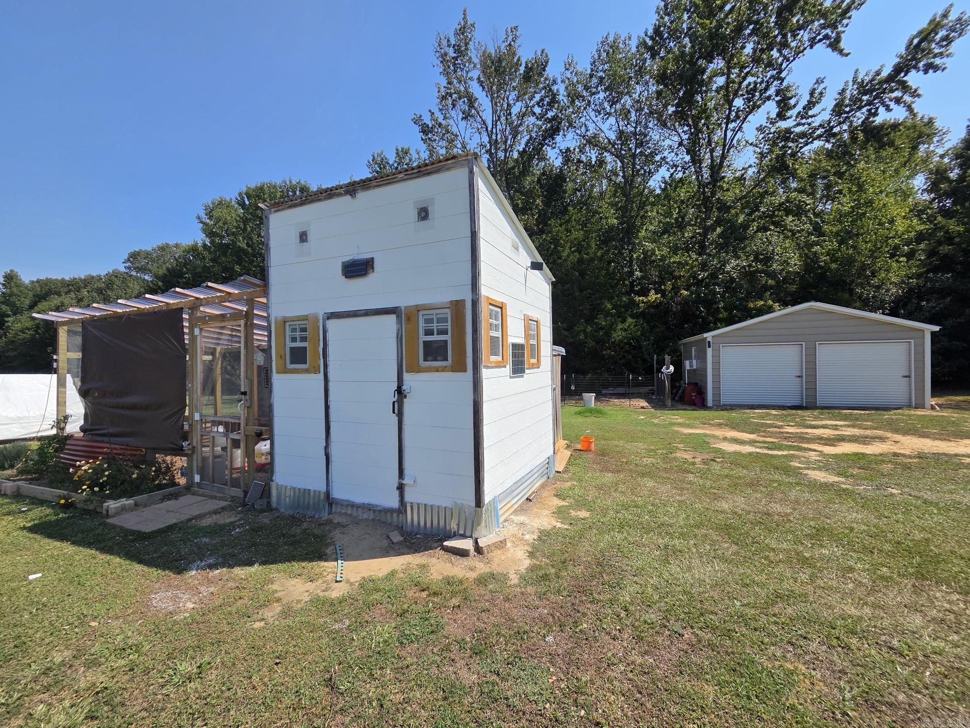 95 Tyler  Austin, AR