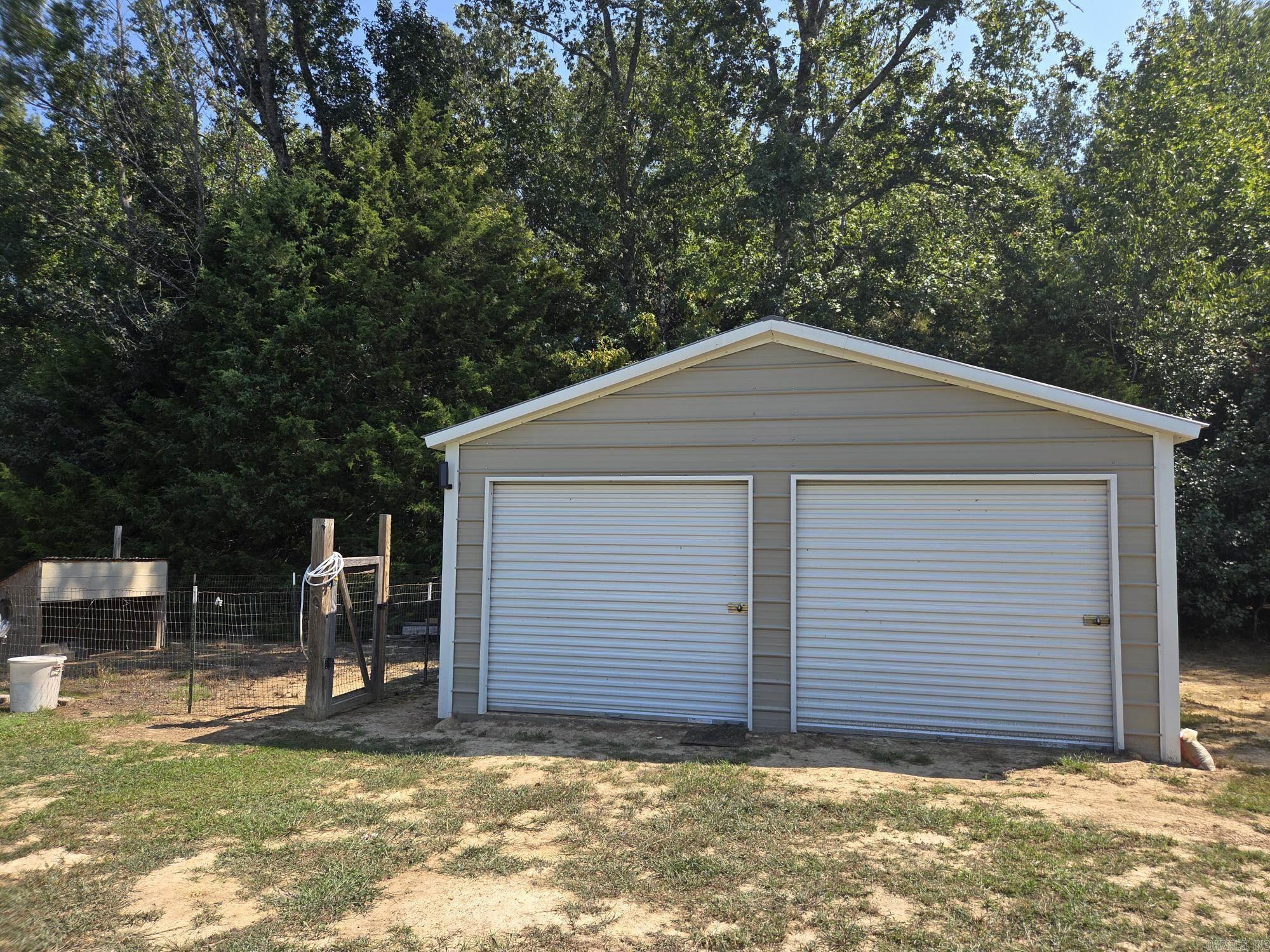 95 Tyler  Austin, AR