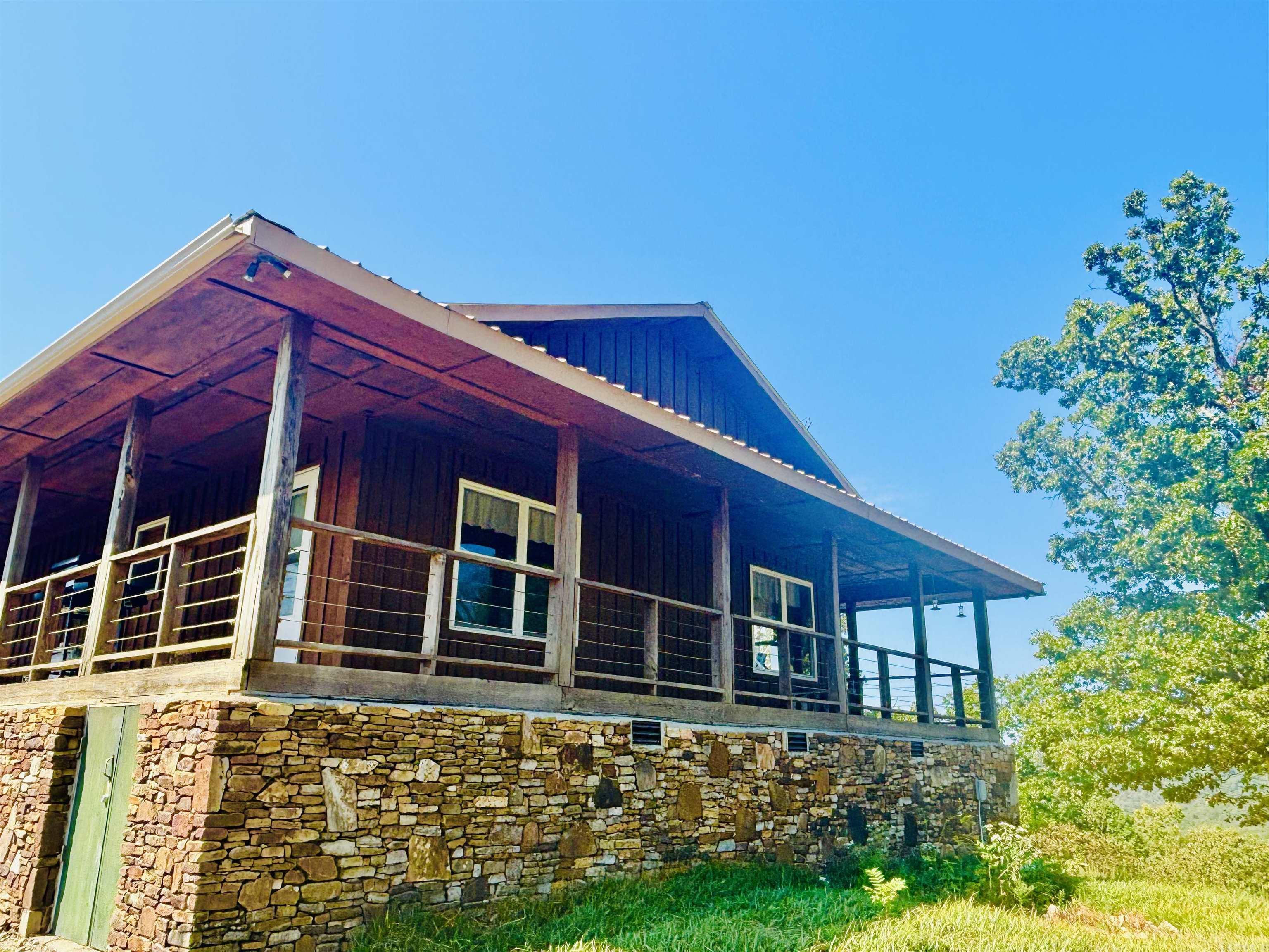 600 River Vista  Mountain View, AR