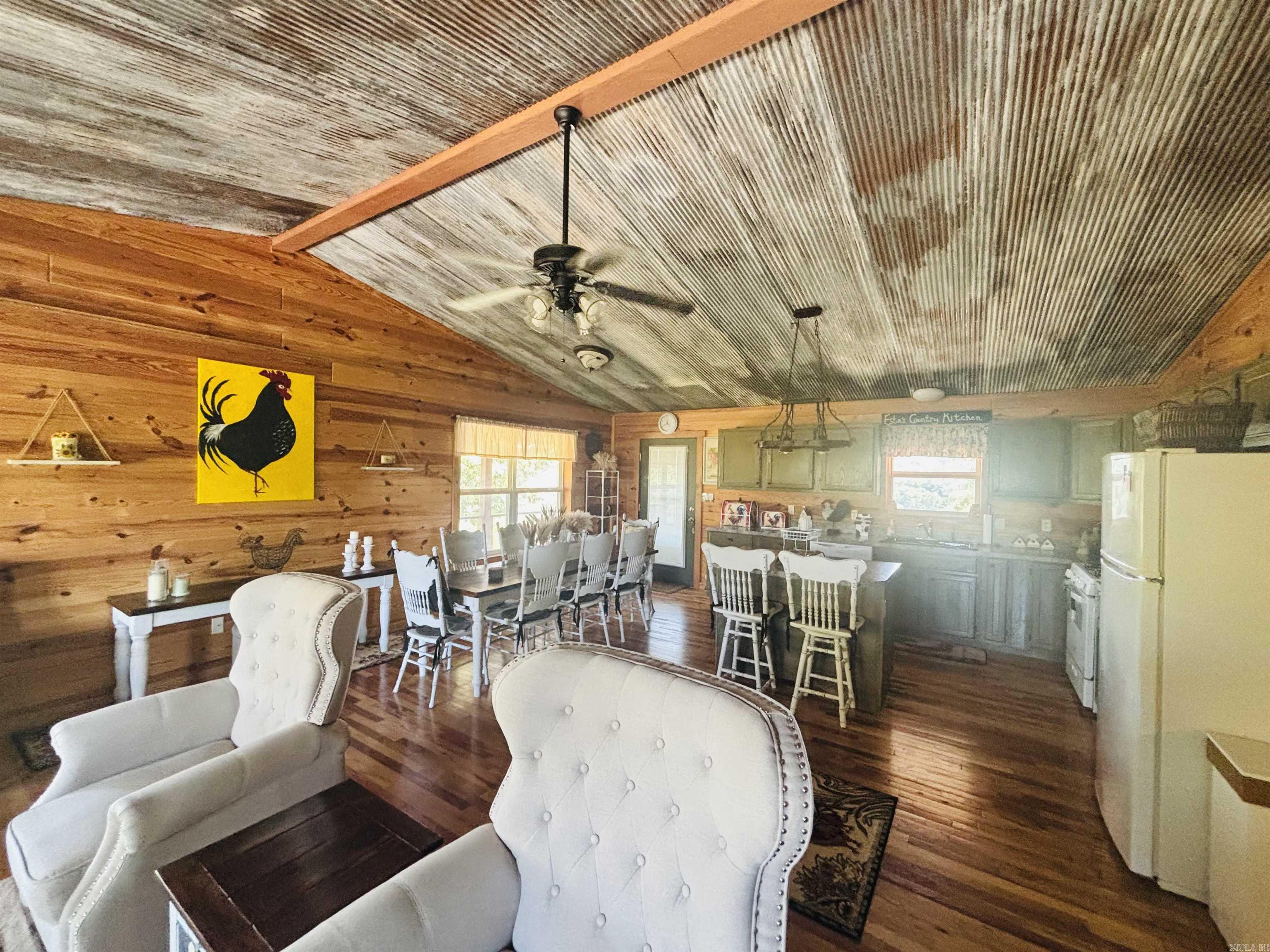 600 River Vista  Mountain View, AR