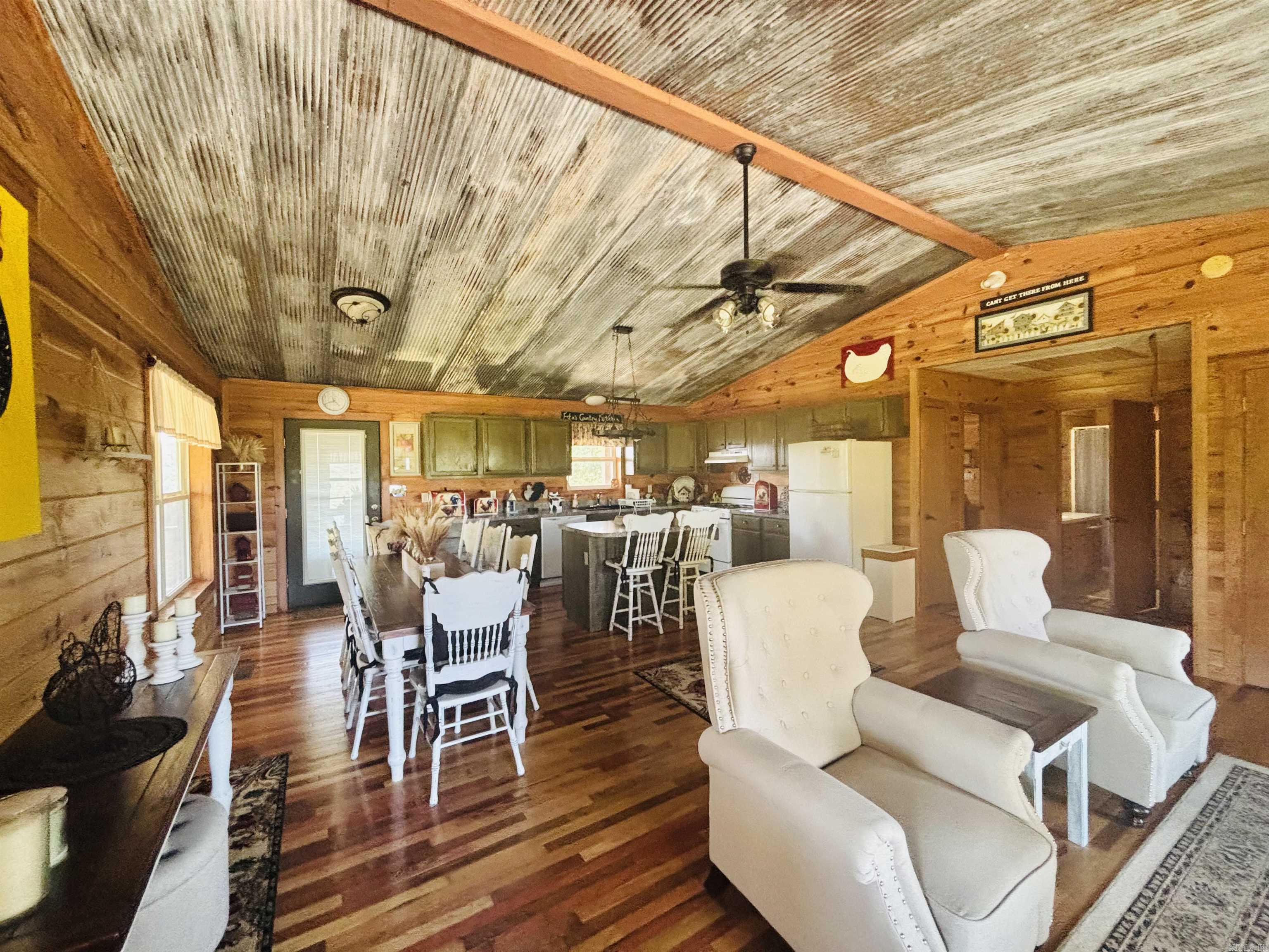 600 River Vista  Mountain View, AR
