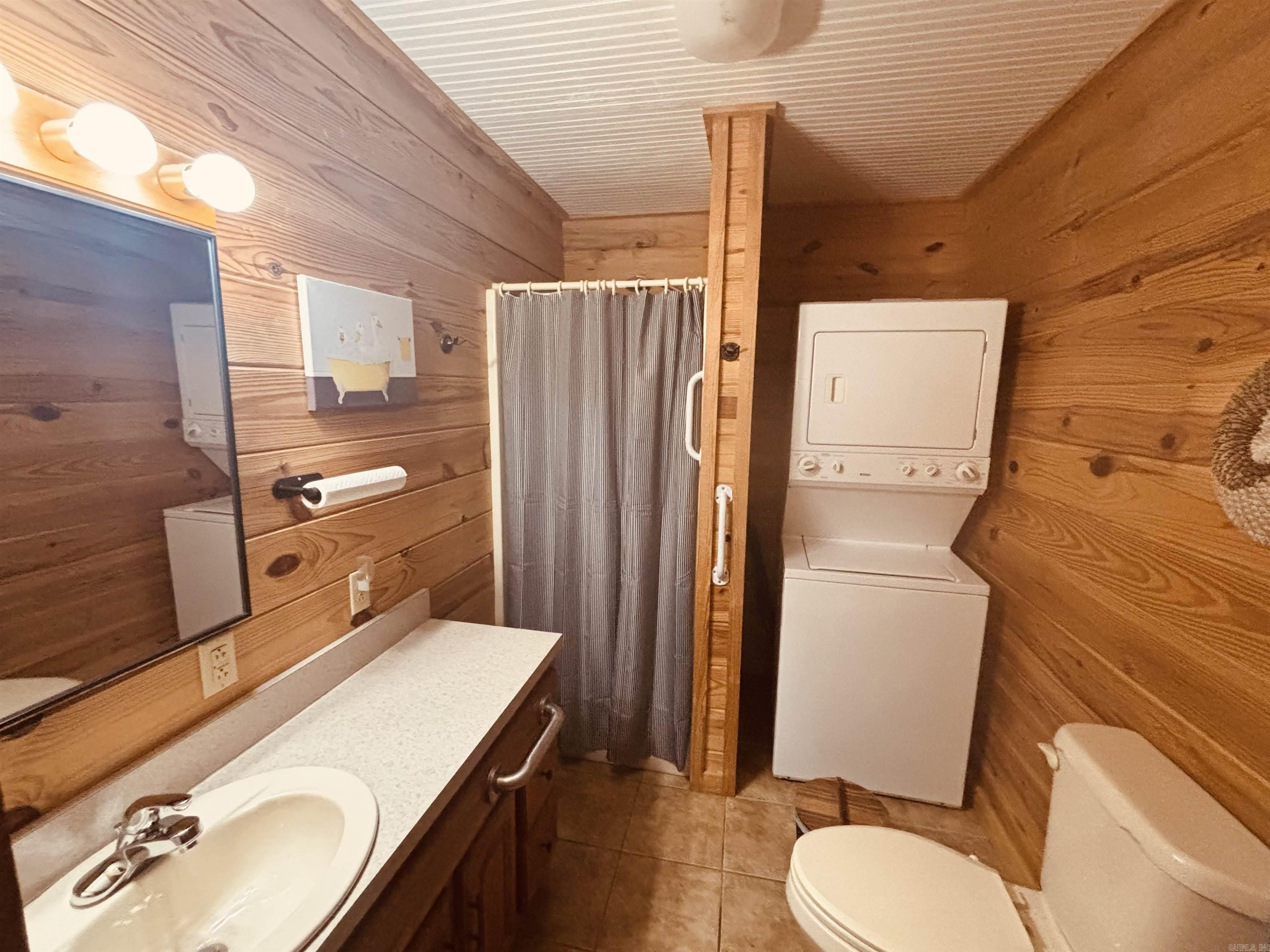 600 River Vista  Mountain View, AR