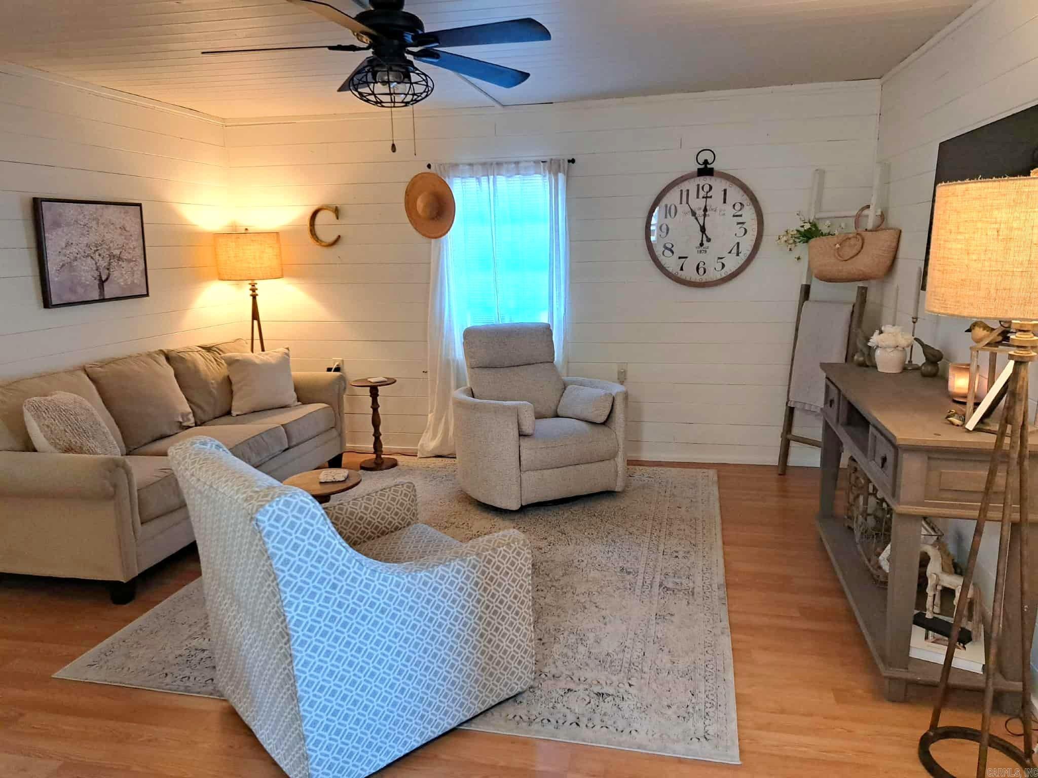 2462 Hilltop  Marshall, AR
