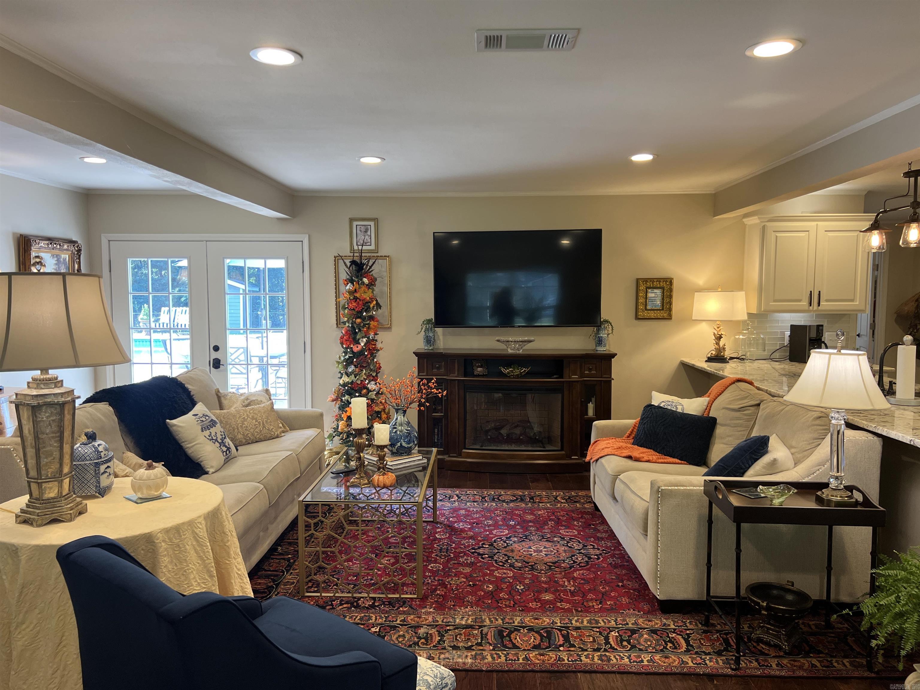 118 Timber  White Hall, AR