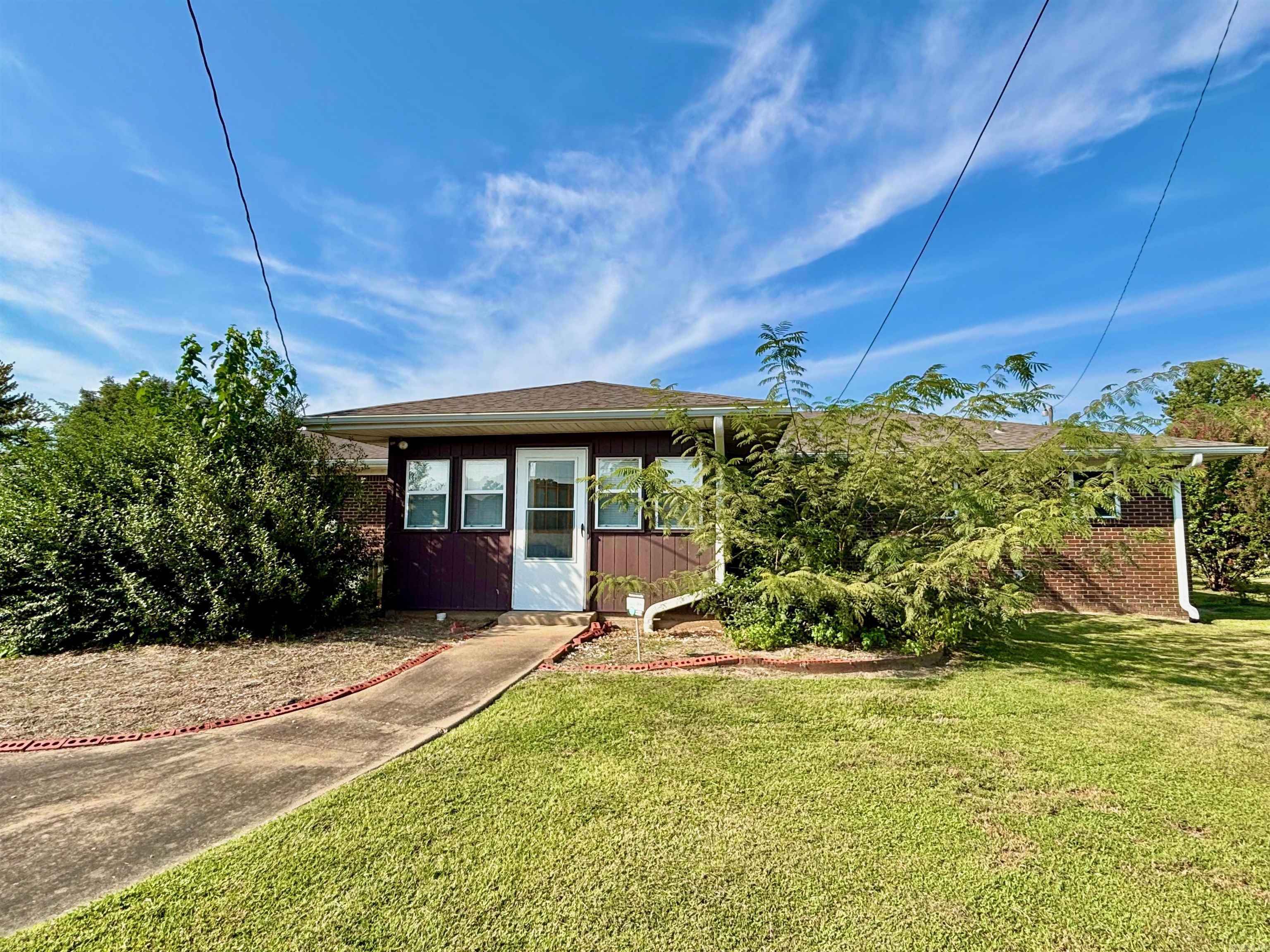 1409 Magnolia Ave  Walnut Ridge, AR