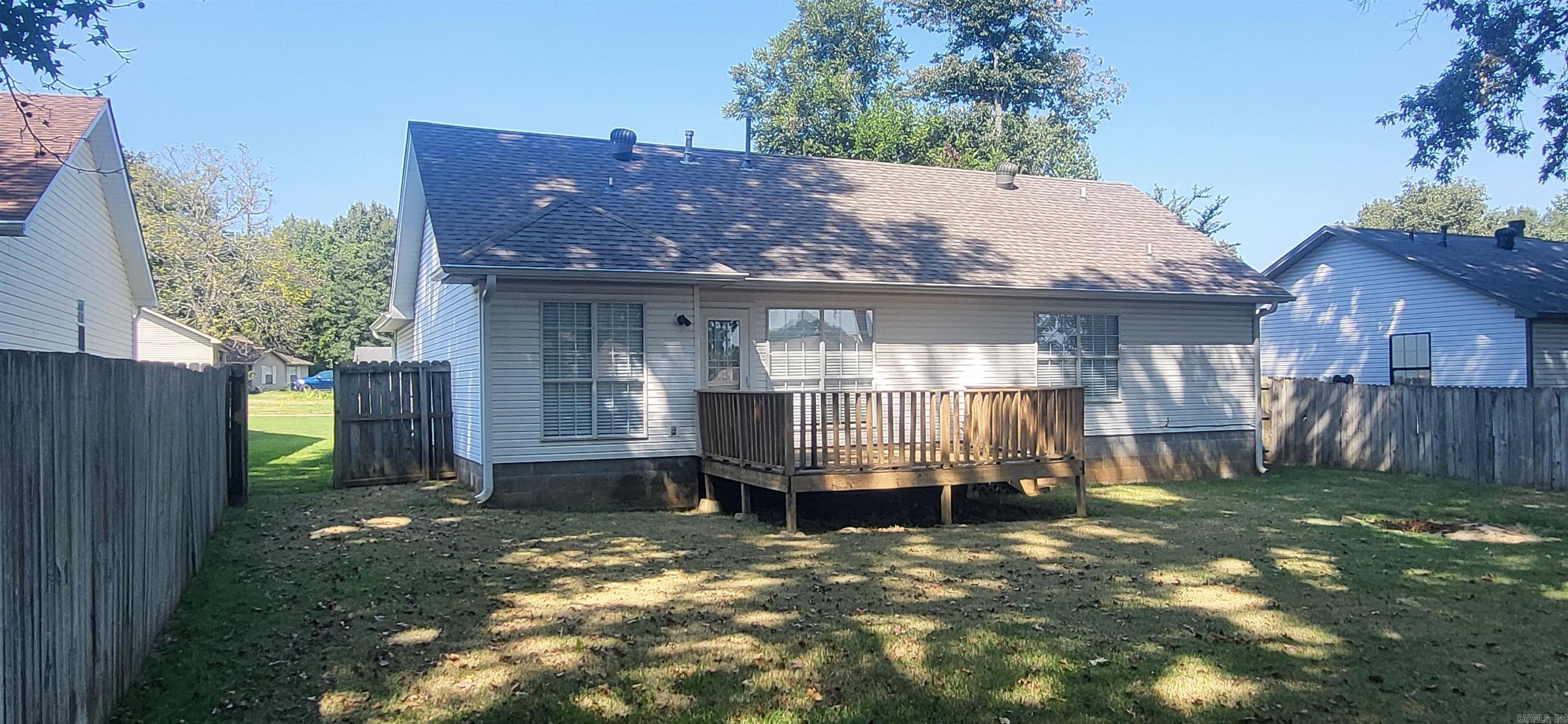 15 Timberwood Dr Cabot, AR 72023