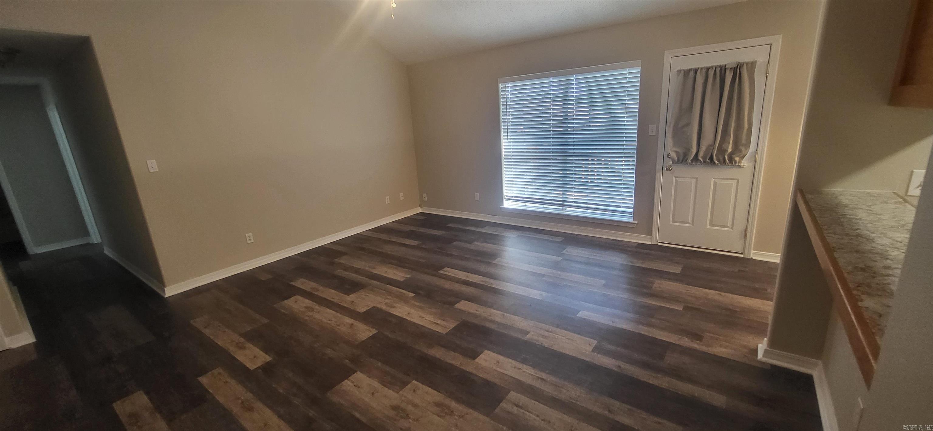 15 Timberwood Dr Cabot, AR 72023