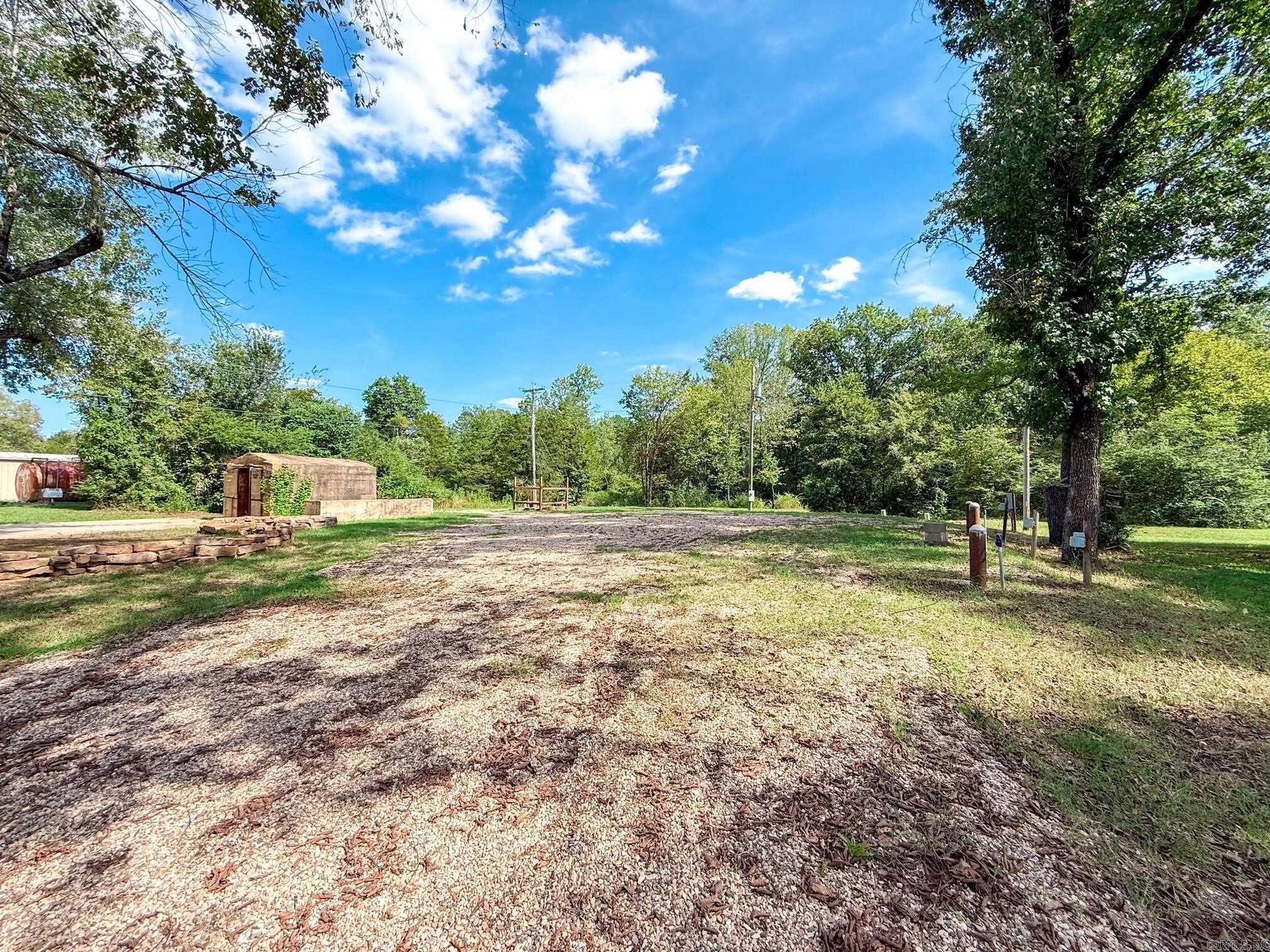 3868 Highway 389  Scotland, AR