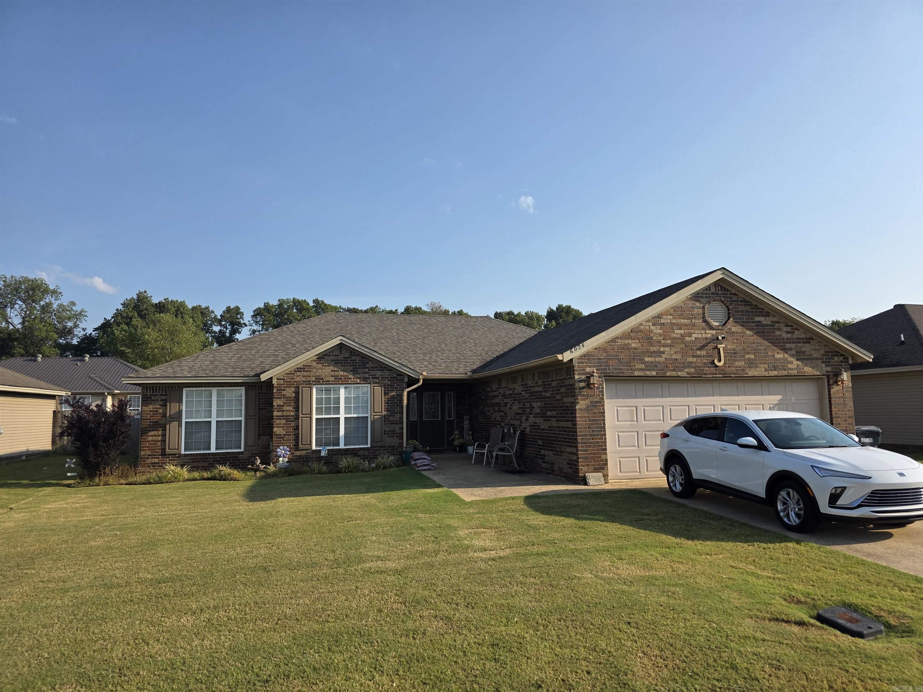 6024 Whitecliff  Jonesboro, AR