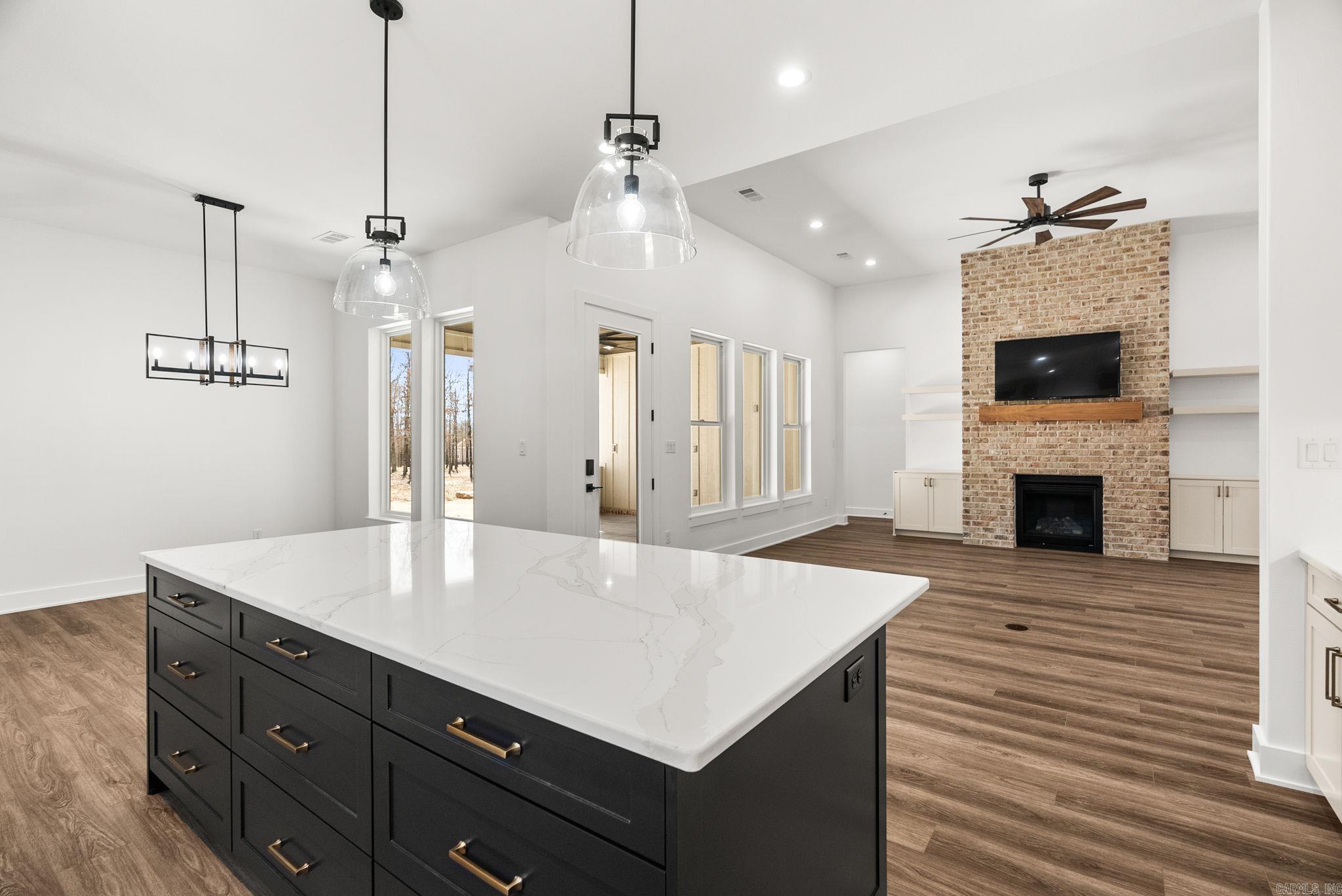 353 Hilltop Dr.  Tumbling Shoals, AR