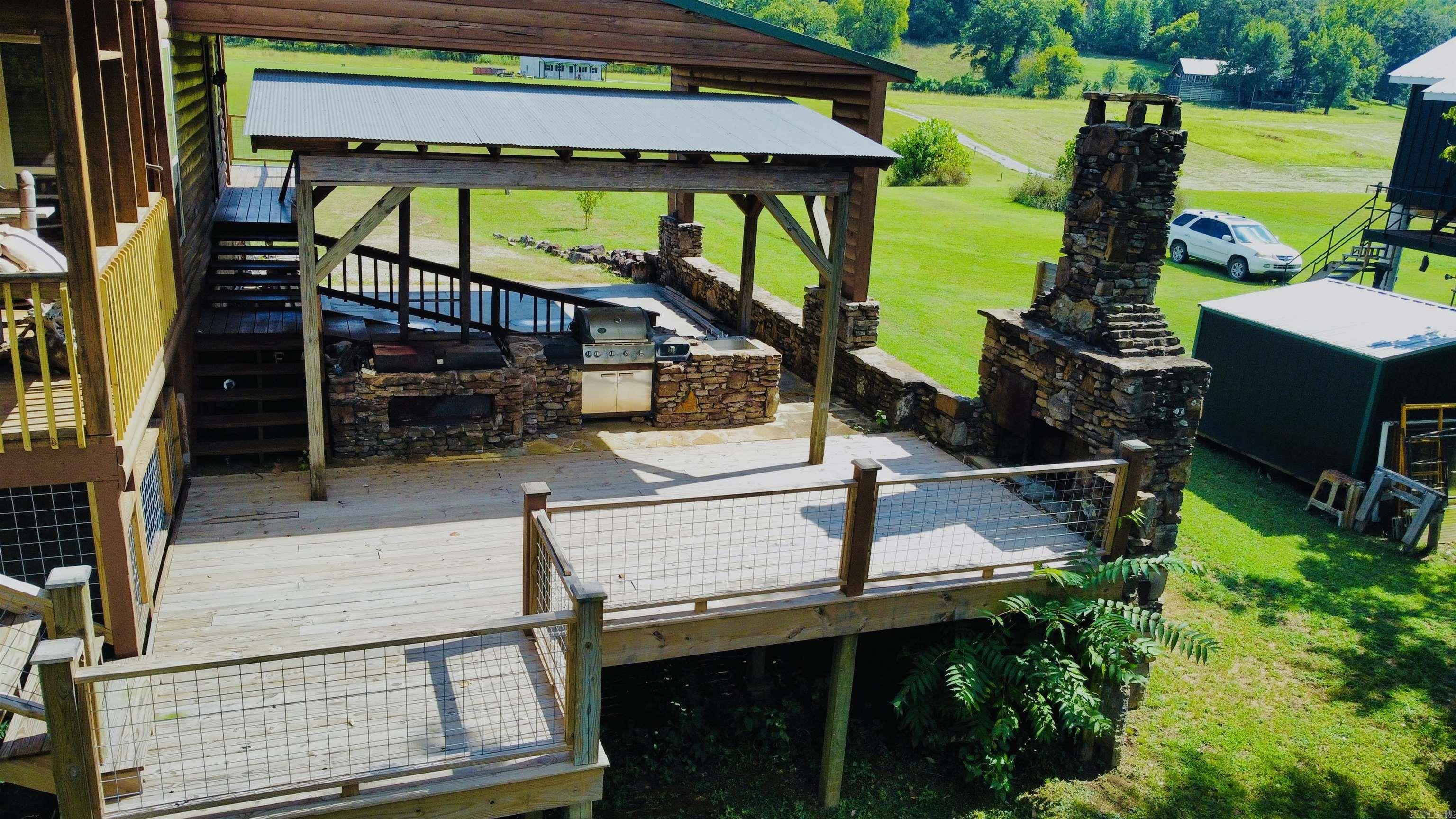 291 River Valley  Mountain View, AR