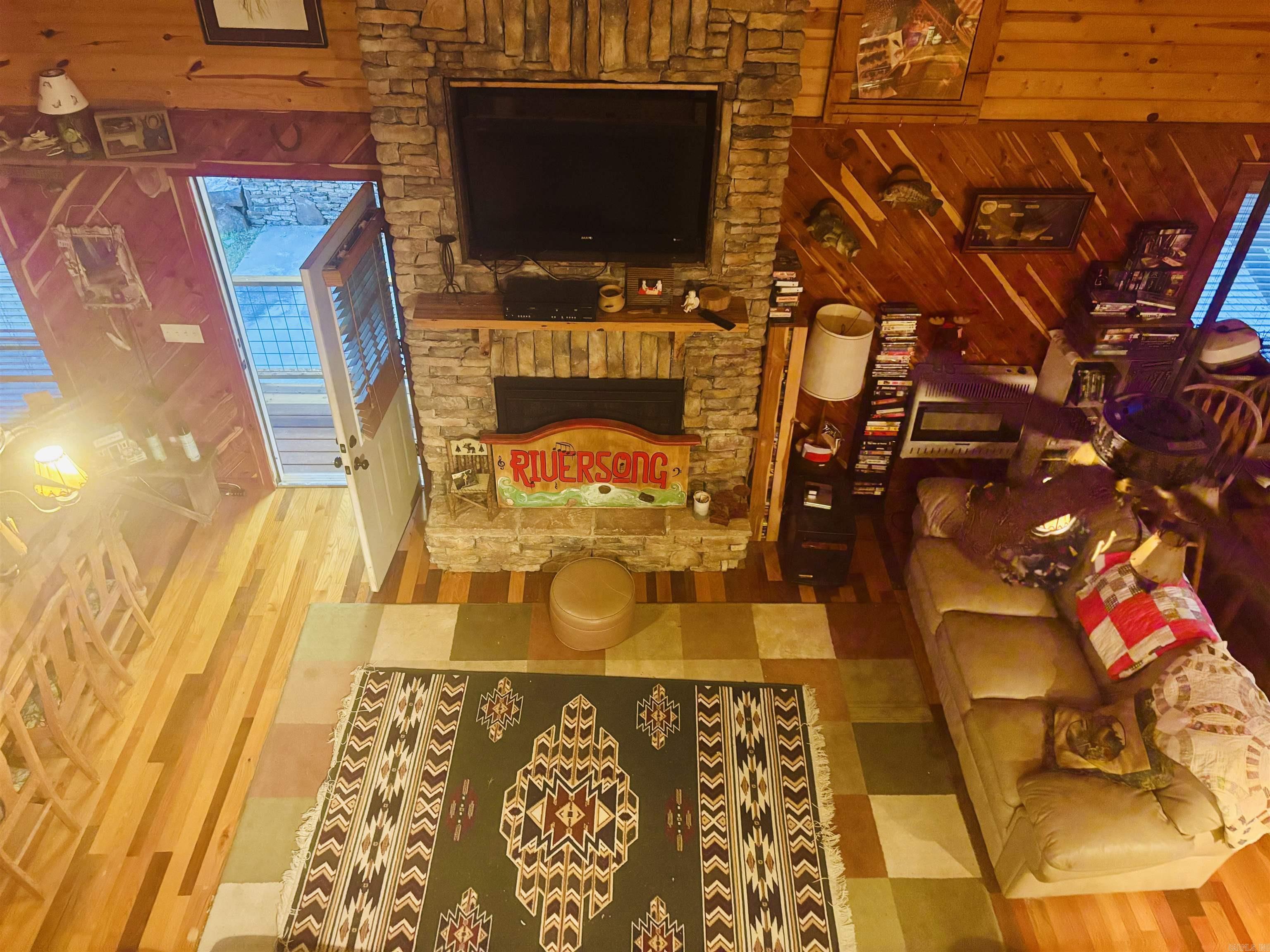 291 River Valley  Mountain View, AR