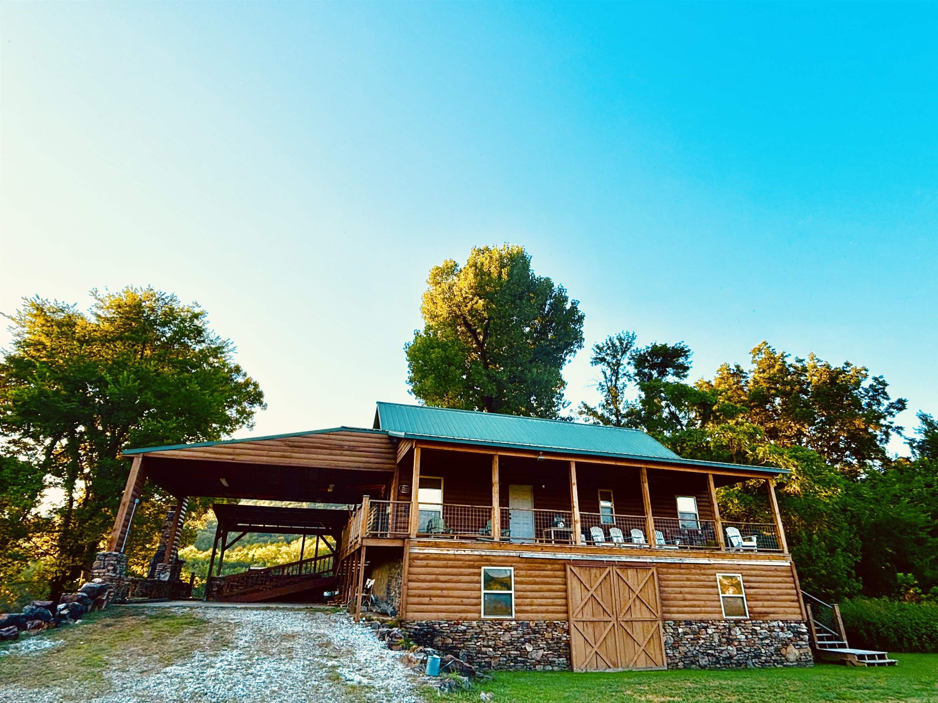 291 River Valley  Mountain View, AR