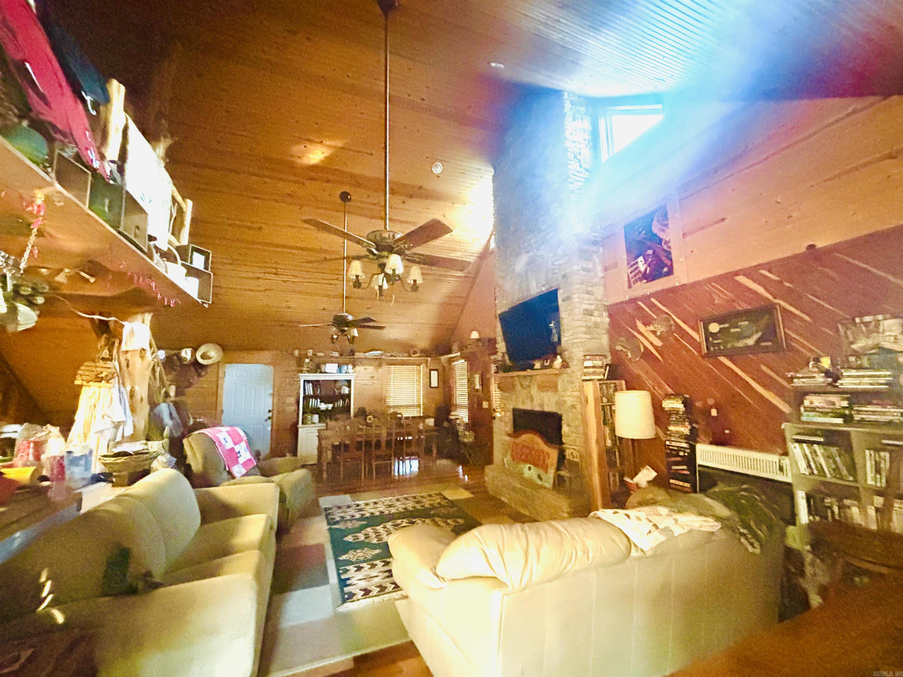 291 River Valley  Mountain View, AR