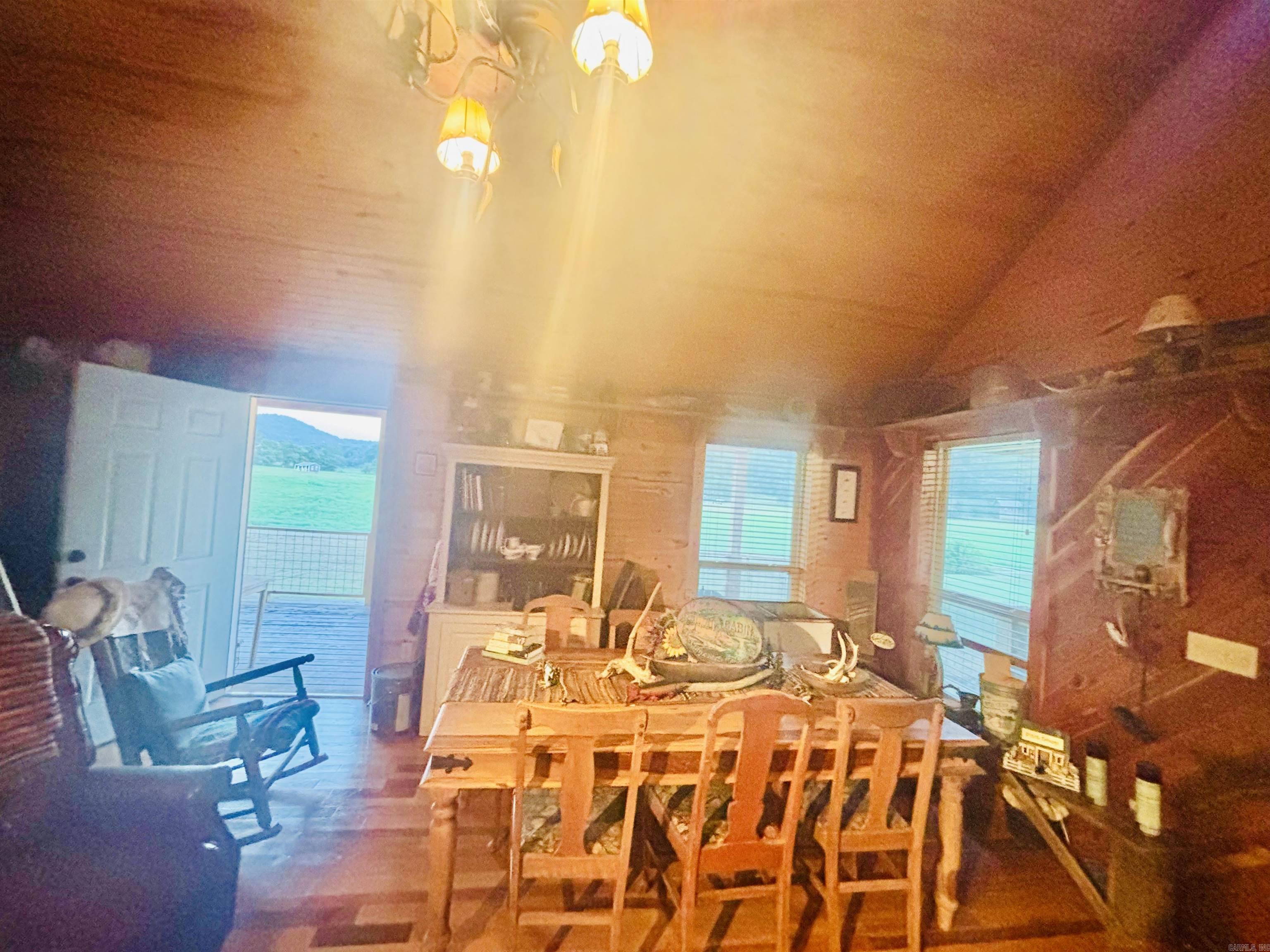 291 River Valley  Mountain View, AR
