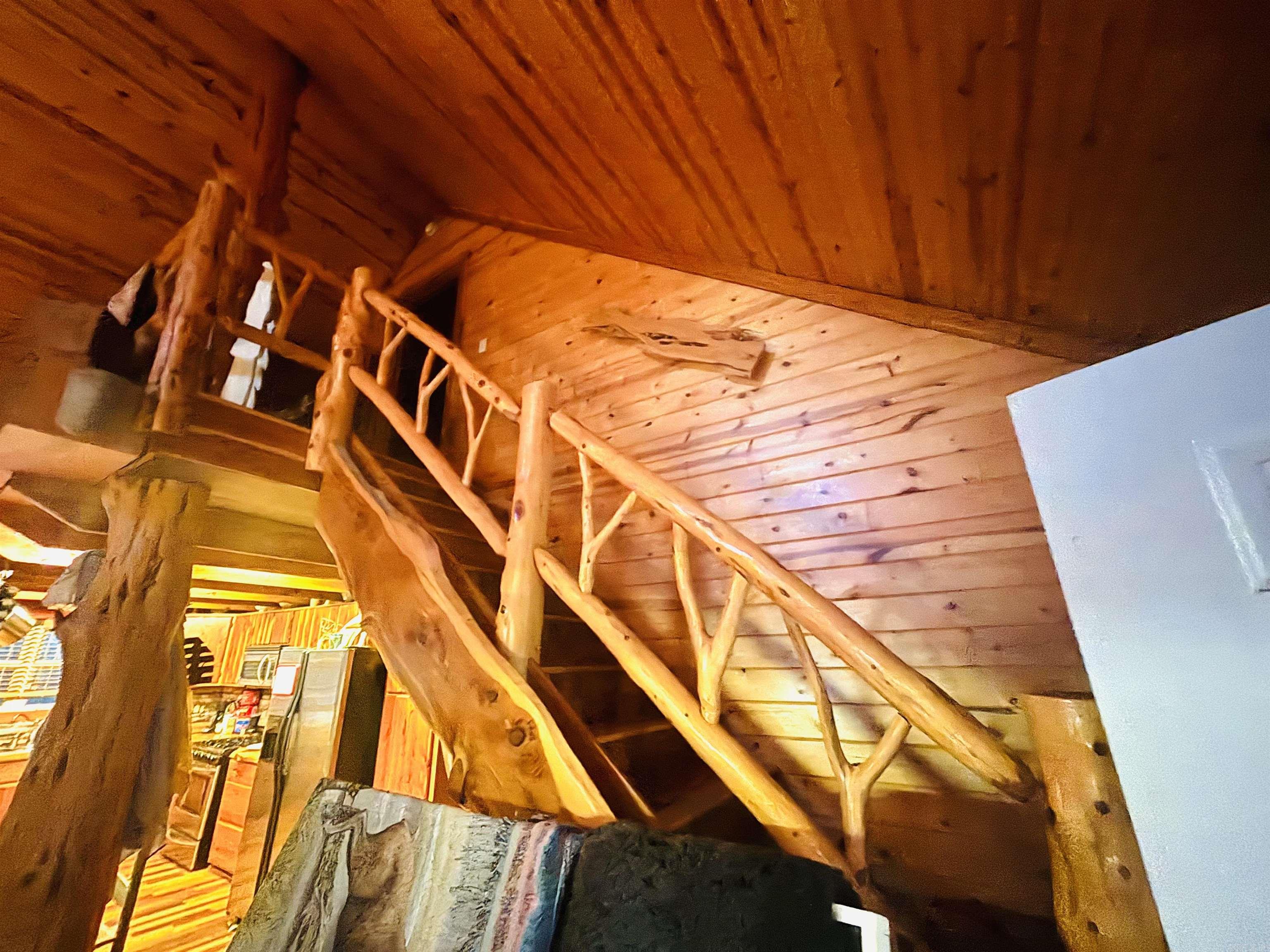 291 River Valley  Mountain View, AR