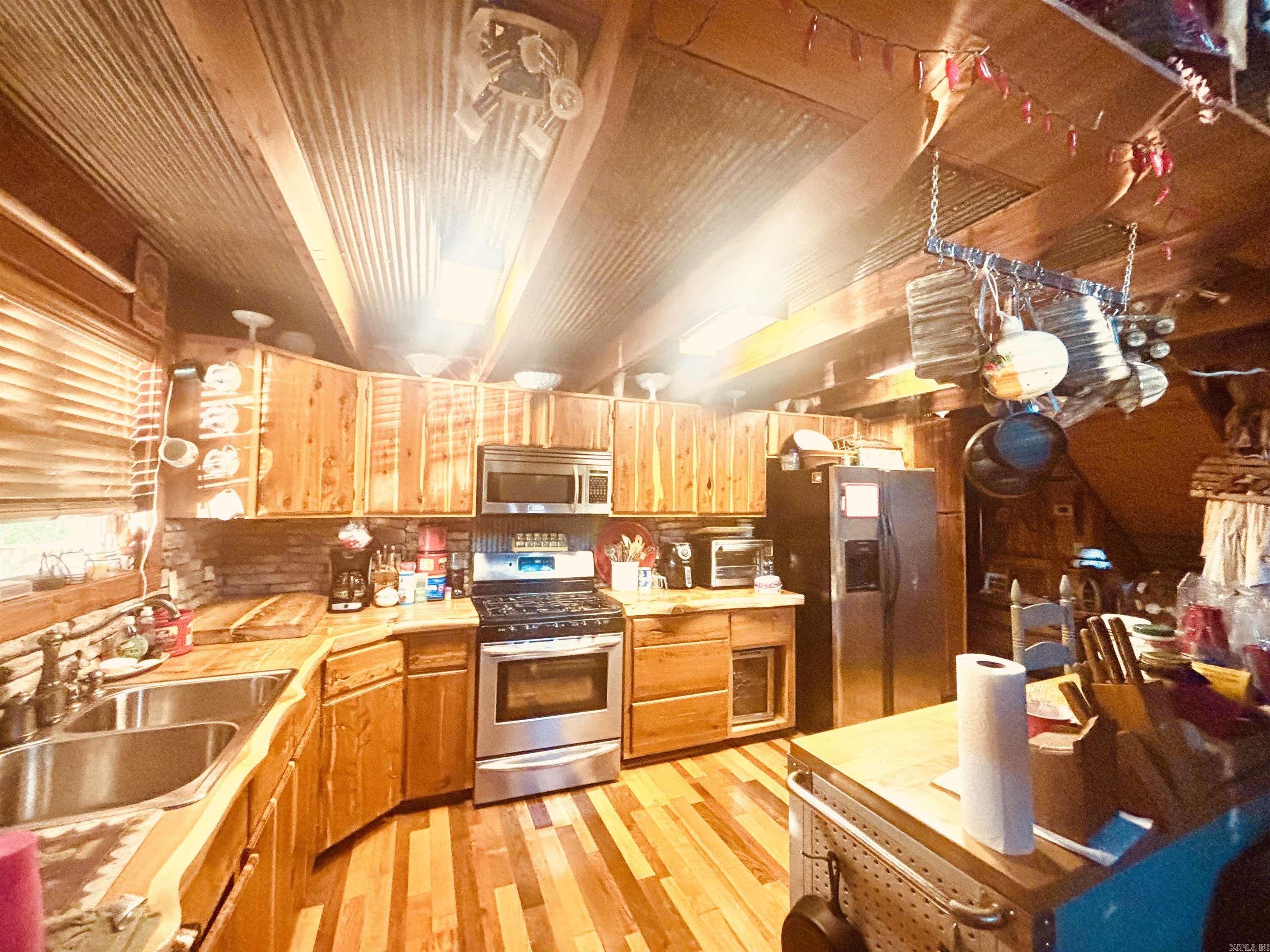 291 River Valley  Mountain View, AR