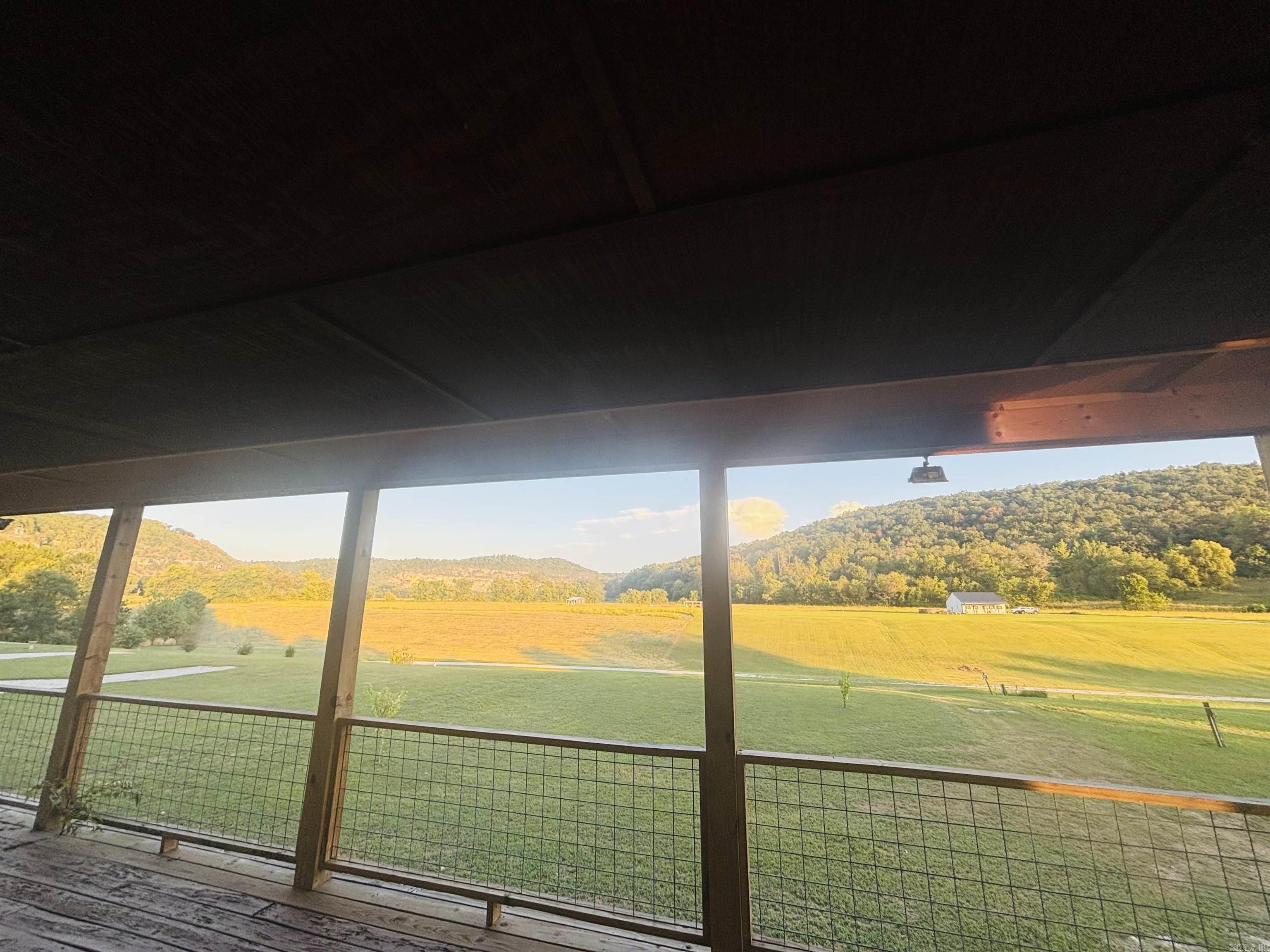 291 River Valley  Mountain View, AR