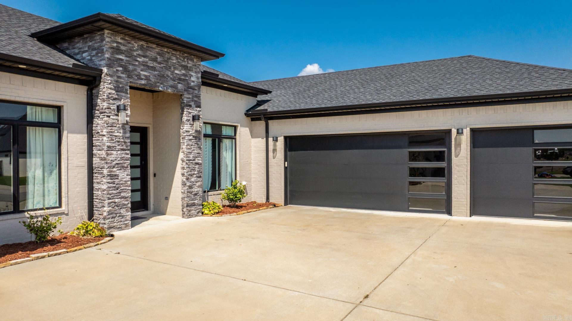 4904 Lake Vista Drive  Benton, AR
