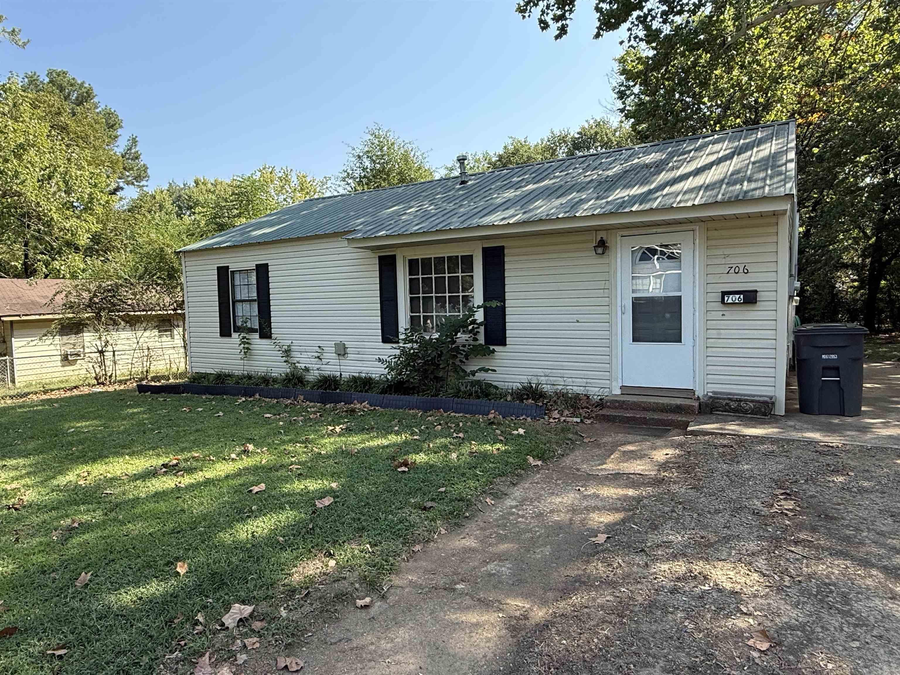 706 Birch  Searcy, AR