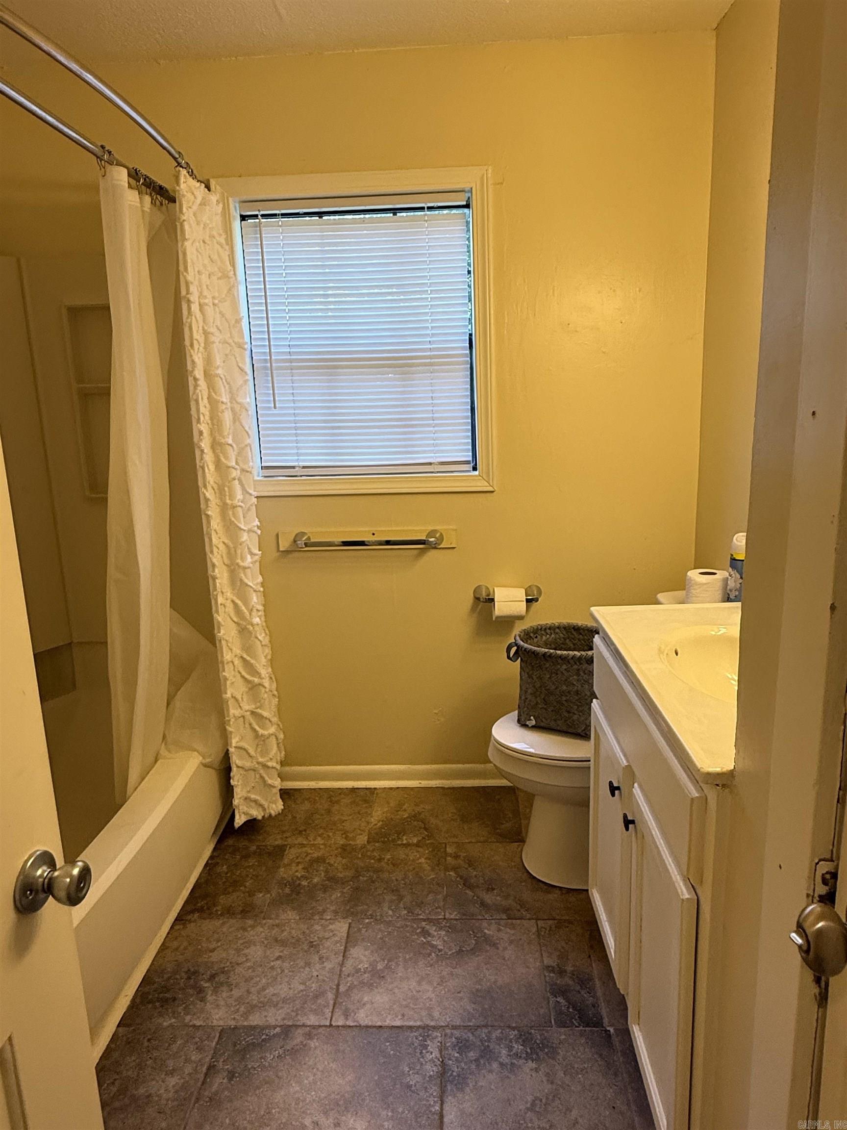 706 Birch  Searcy, AR