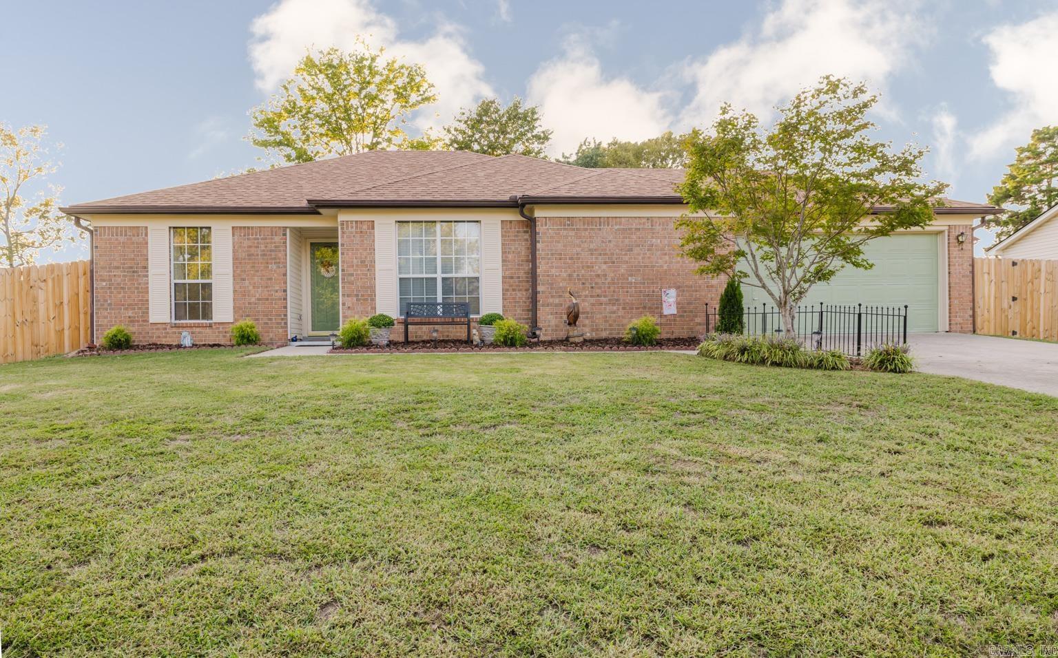 2919 Forest Dr  Bryant, AR