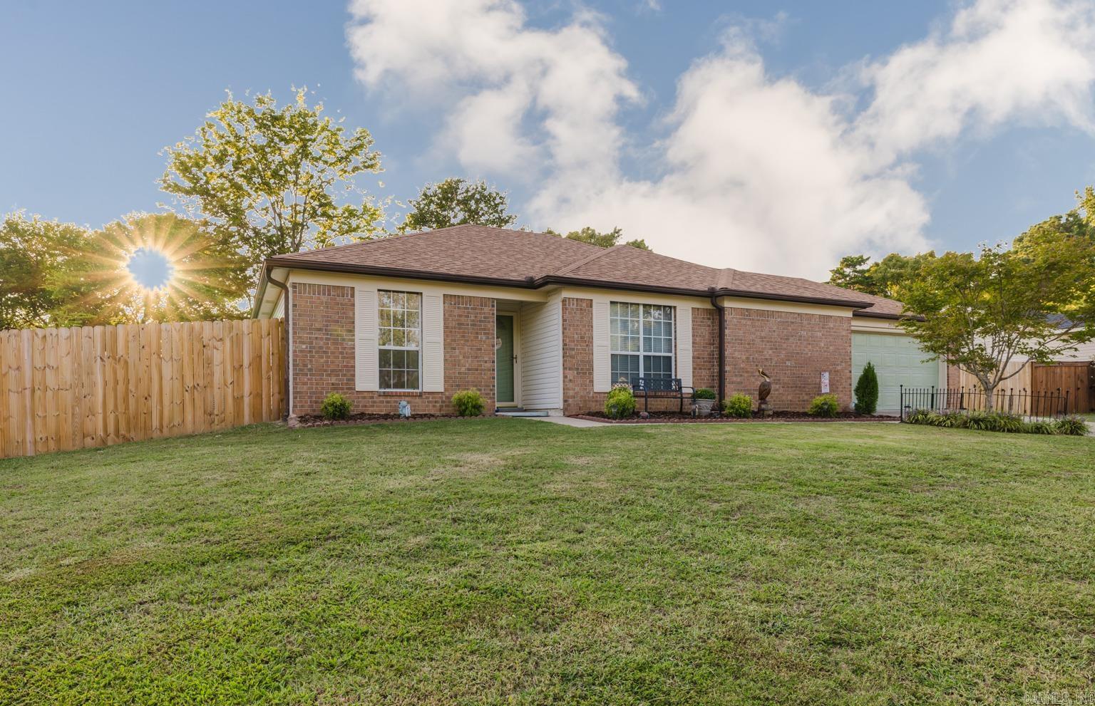 2919 Forest Dr  Bryant, AR