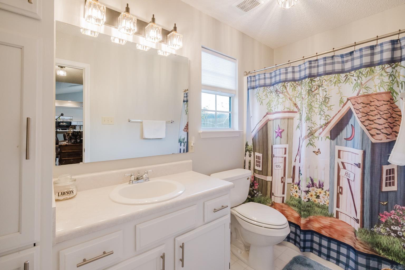 2919 Forest Dr  Bryant, AR