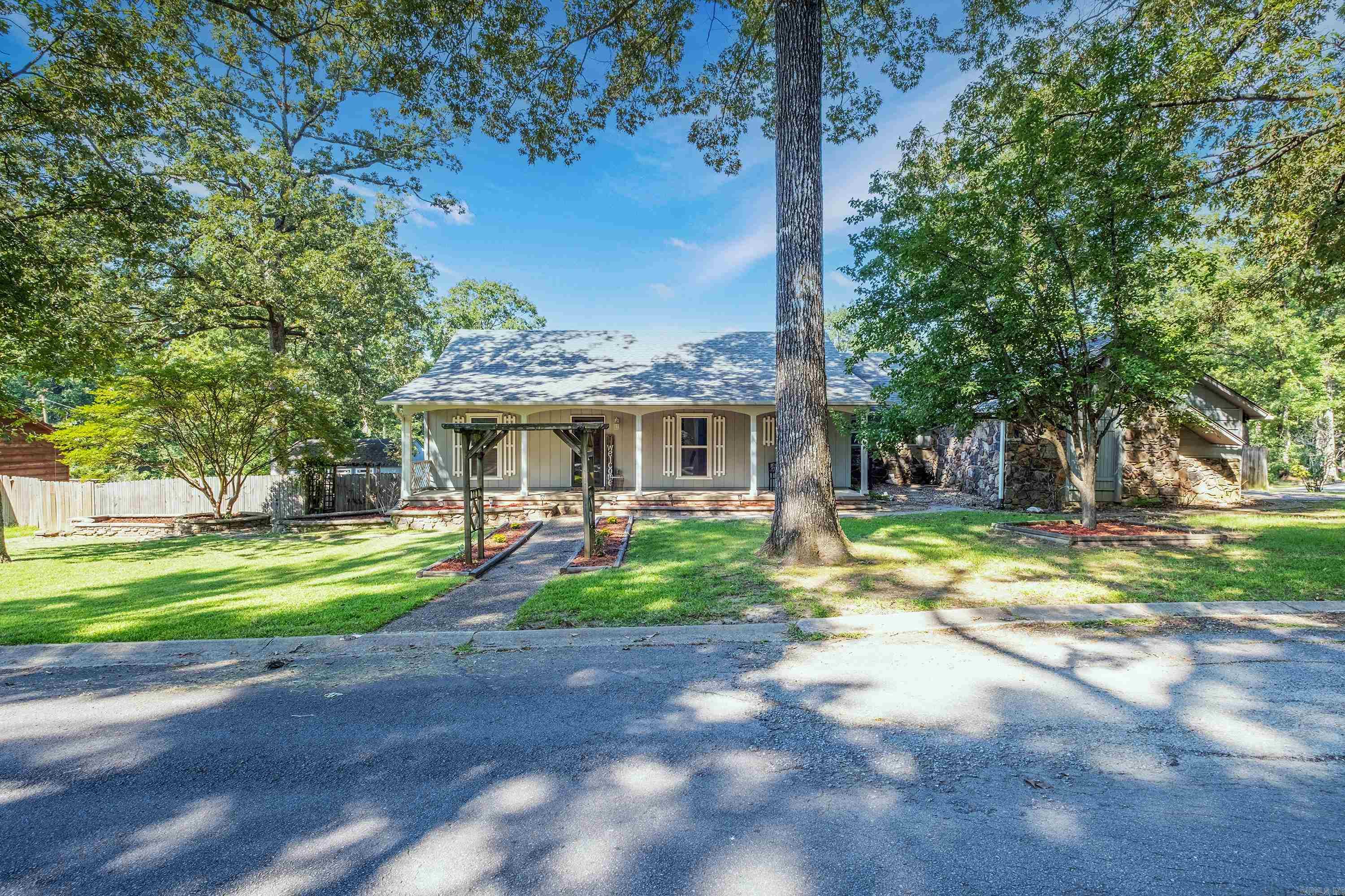 12 Carwin  Benton, AR