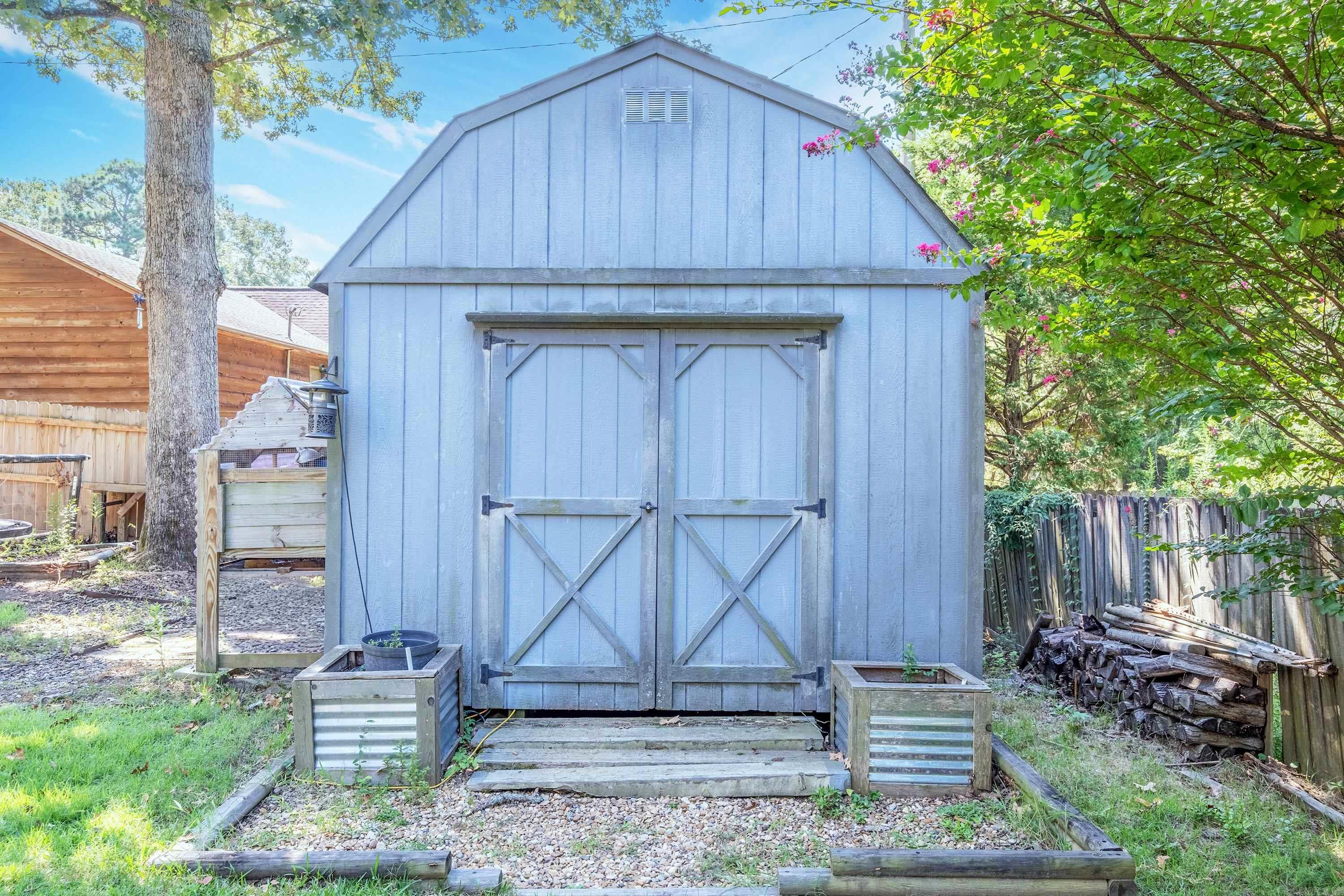 12 Carwin  Benton, AR