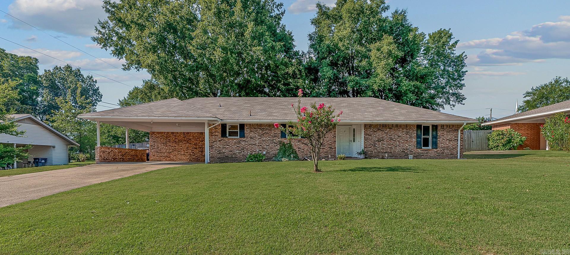 1207 Medallion  Jonesboro, AR
