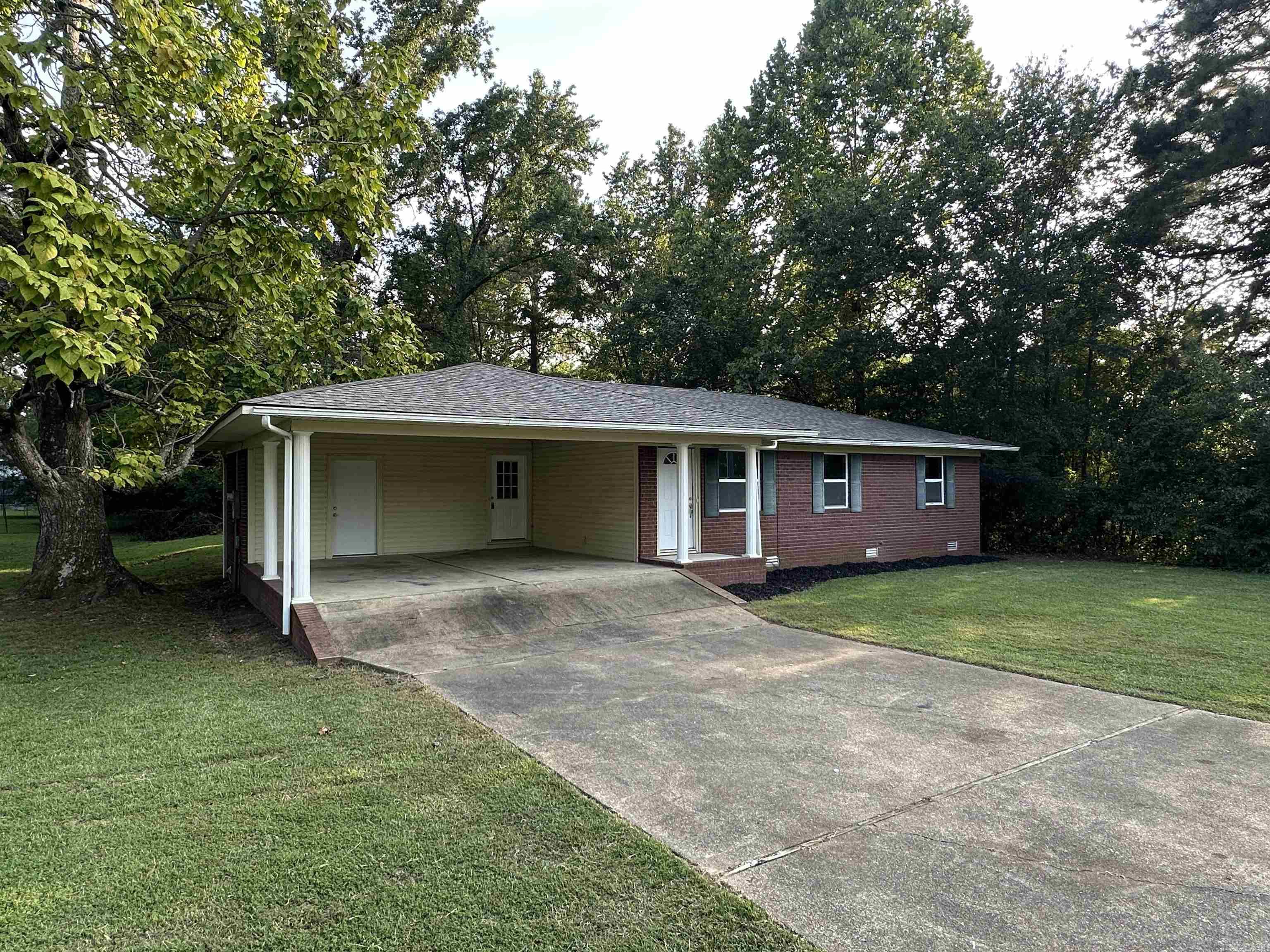 1805 Pine Bluff  Malvern, AR