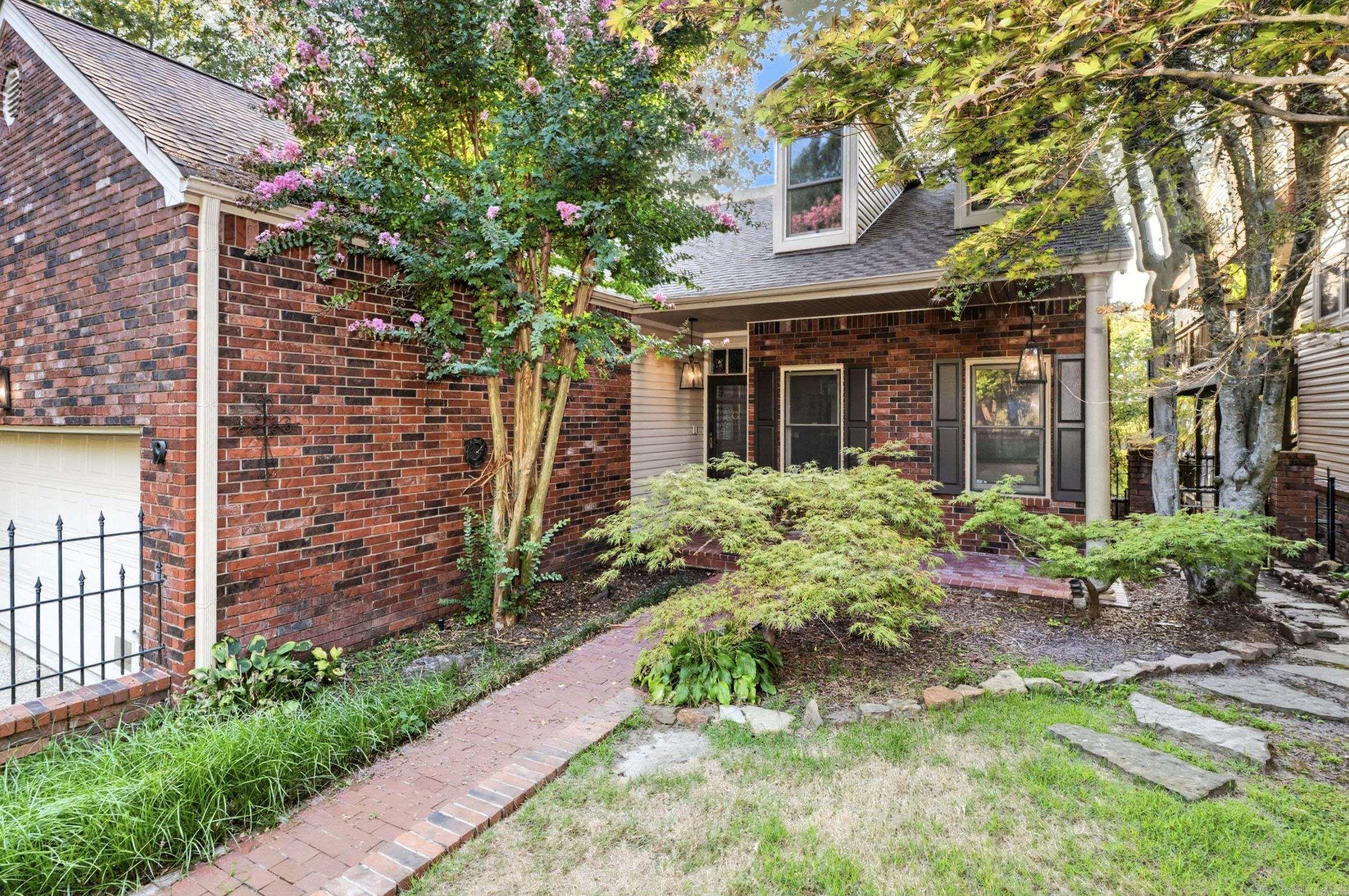 801 Pleasant Valley  Little Rock, AR