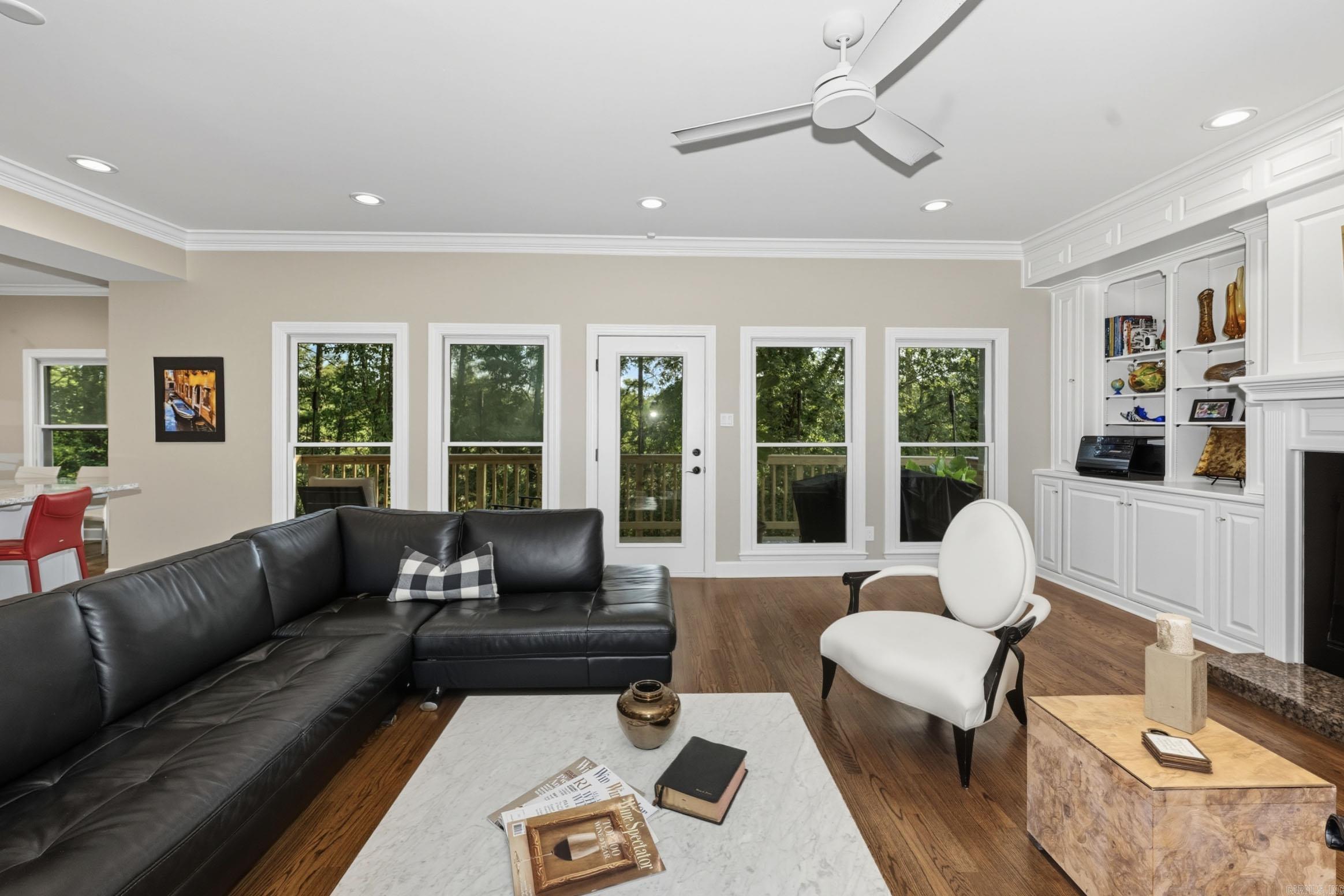 801 Pleasant Valley  Little Rock, AR