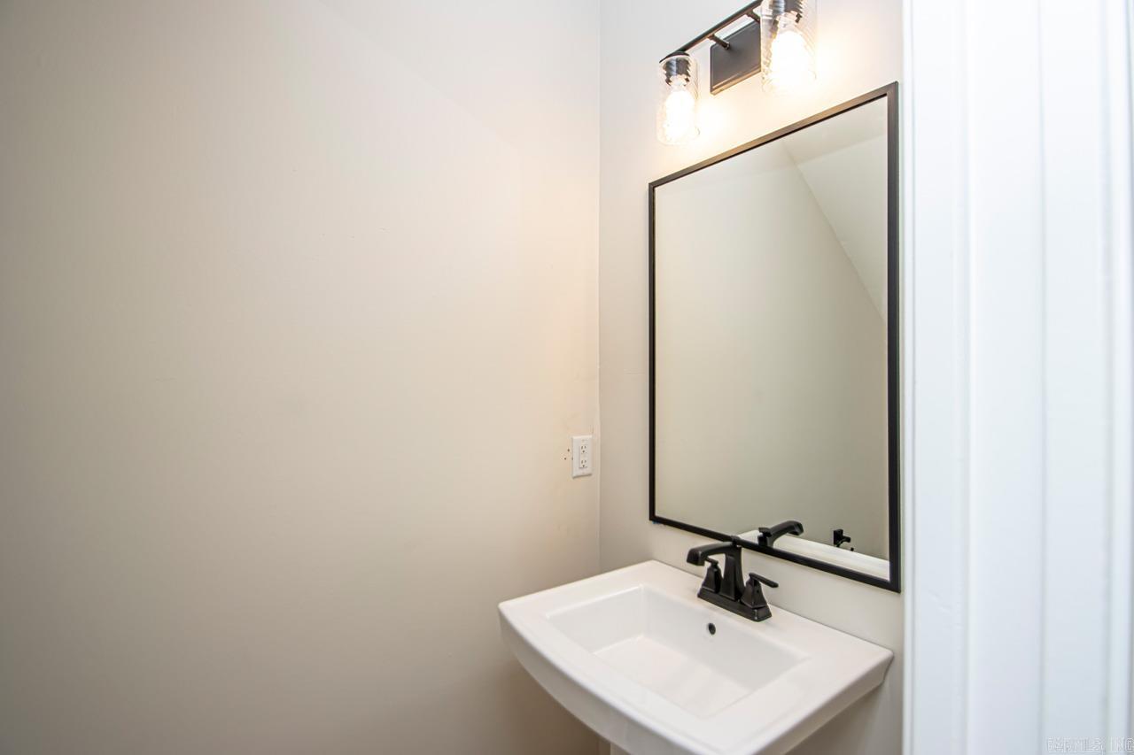 208 Kanis Ridge  Little Rock, AR