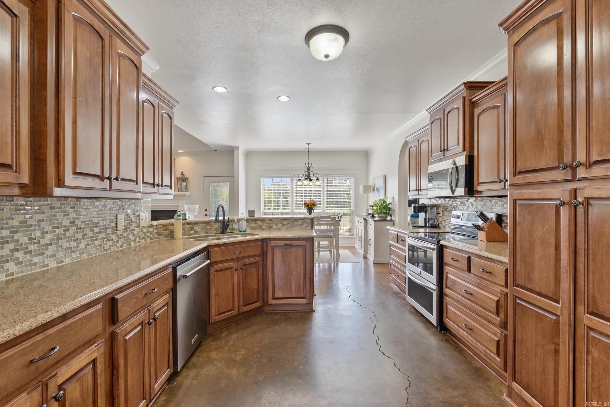 85 Wild Rose Cove  Austin, AR