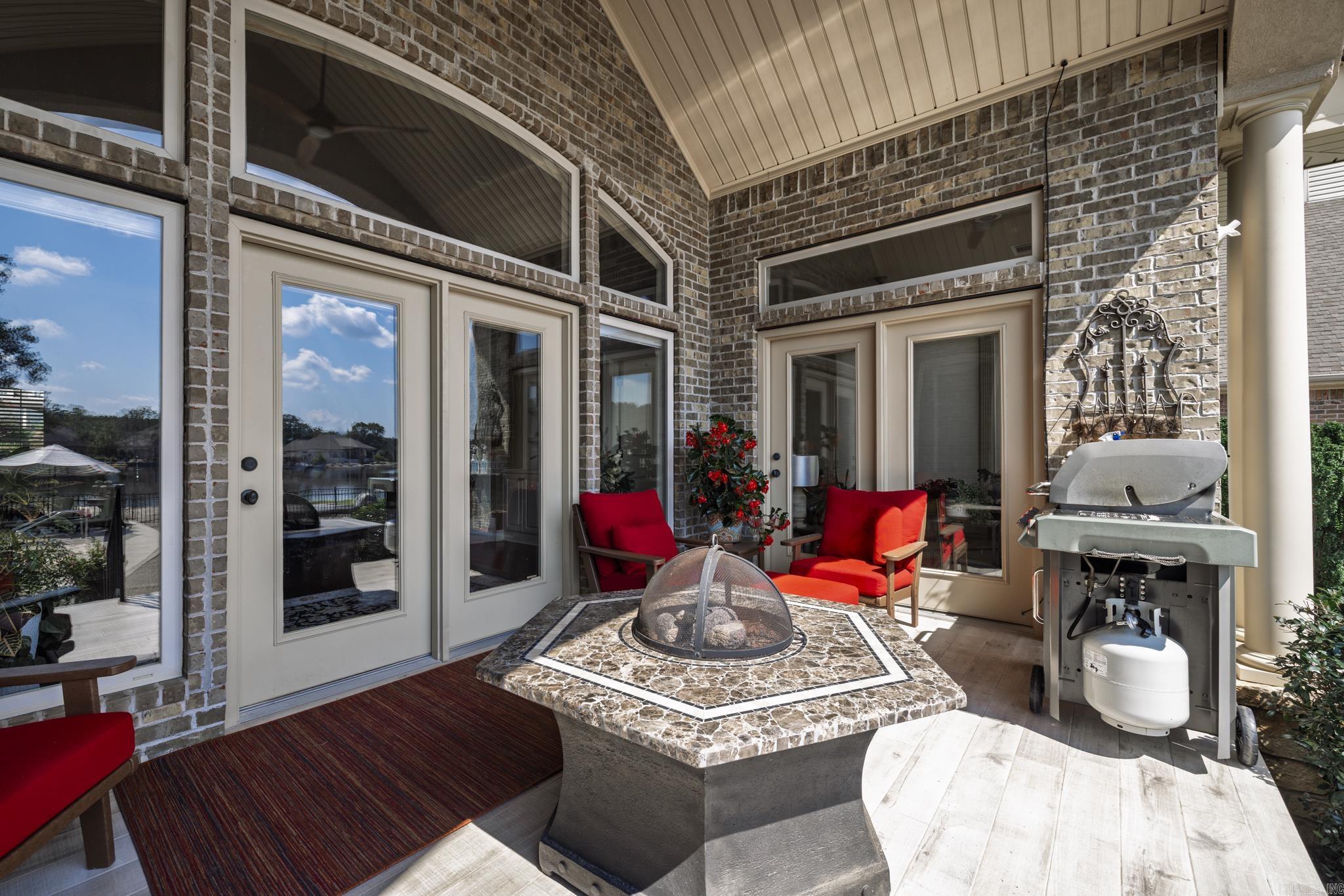10 Linares  Hot Springs Village, AR