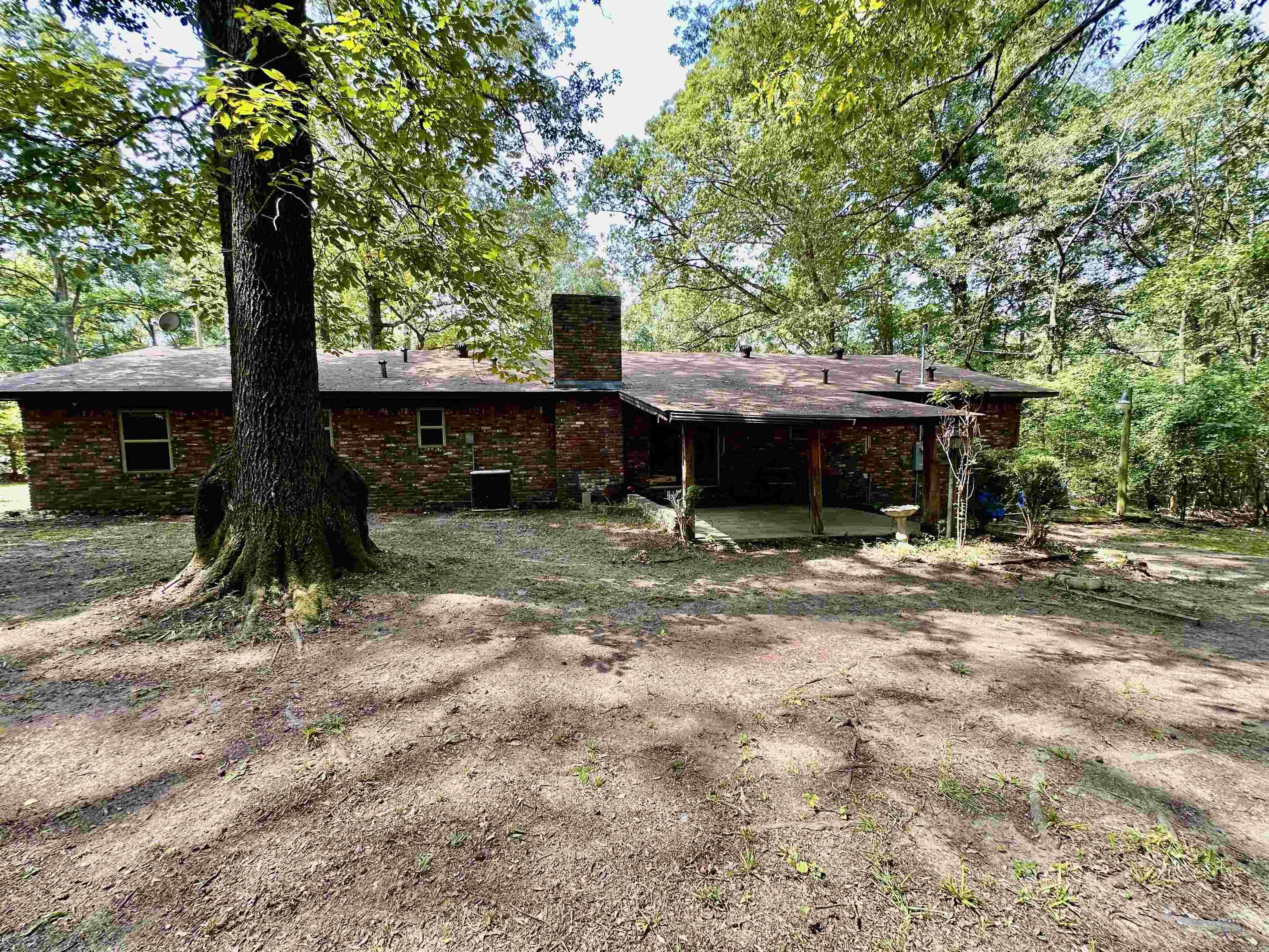 2445 Warren  Camden, AR