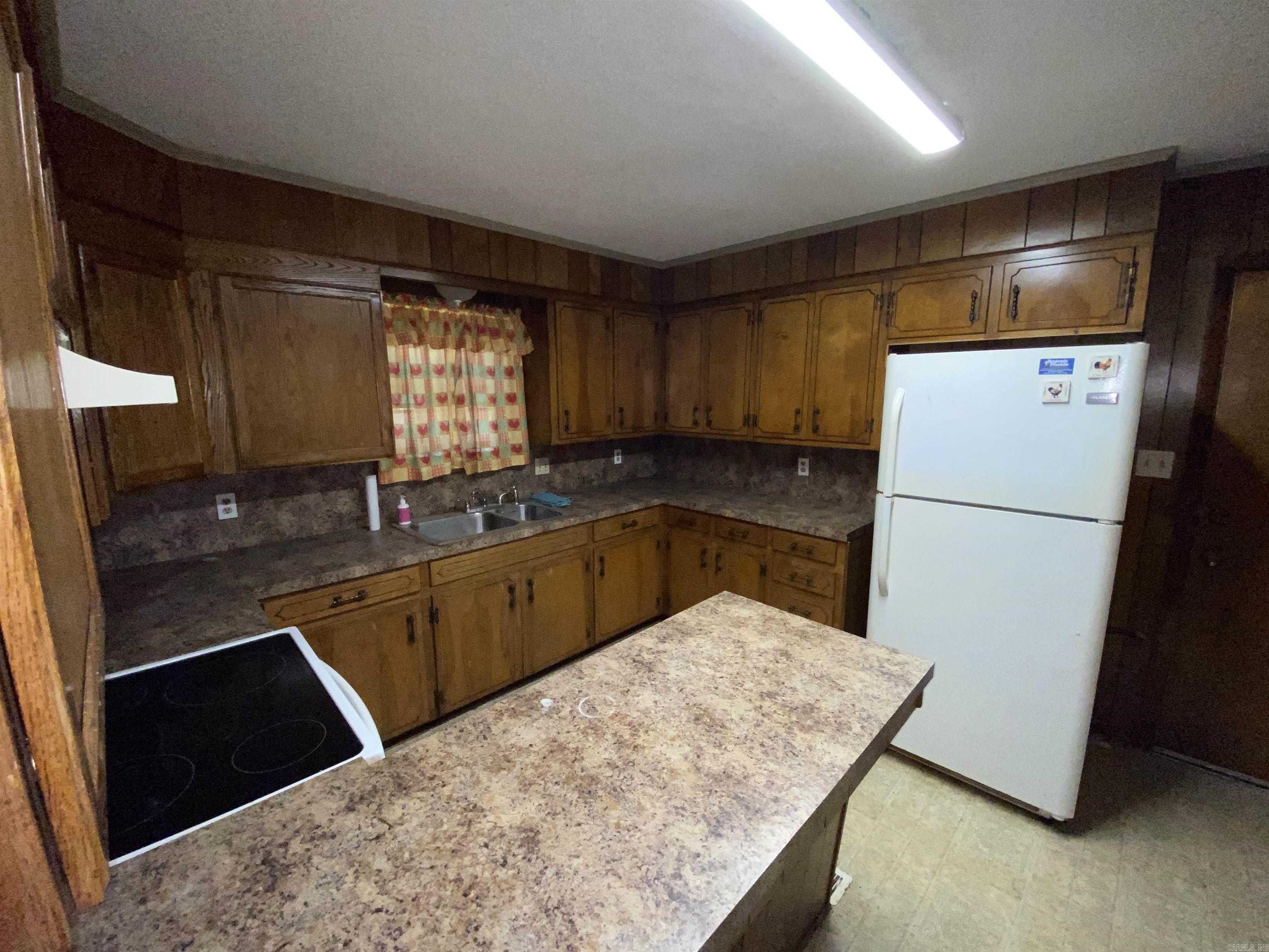 1118 E Highland  Malvern, AR