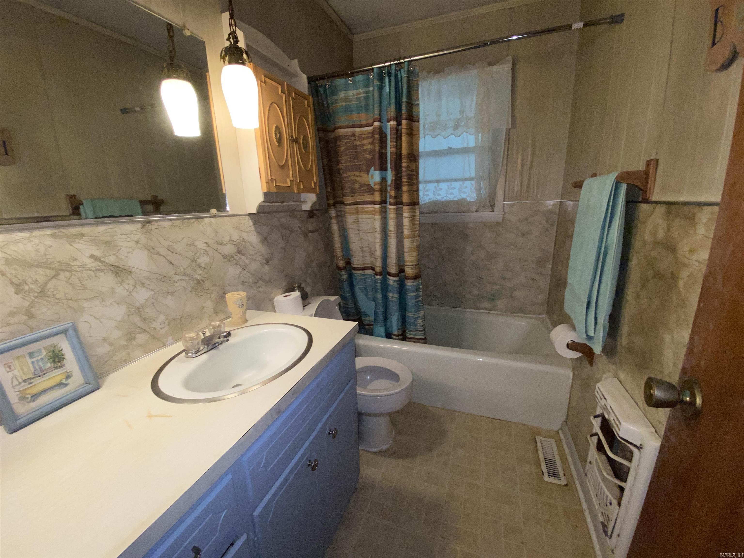 1118 E Highland  Malvern, AR