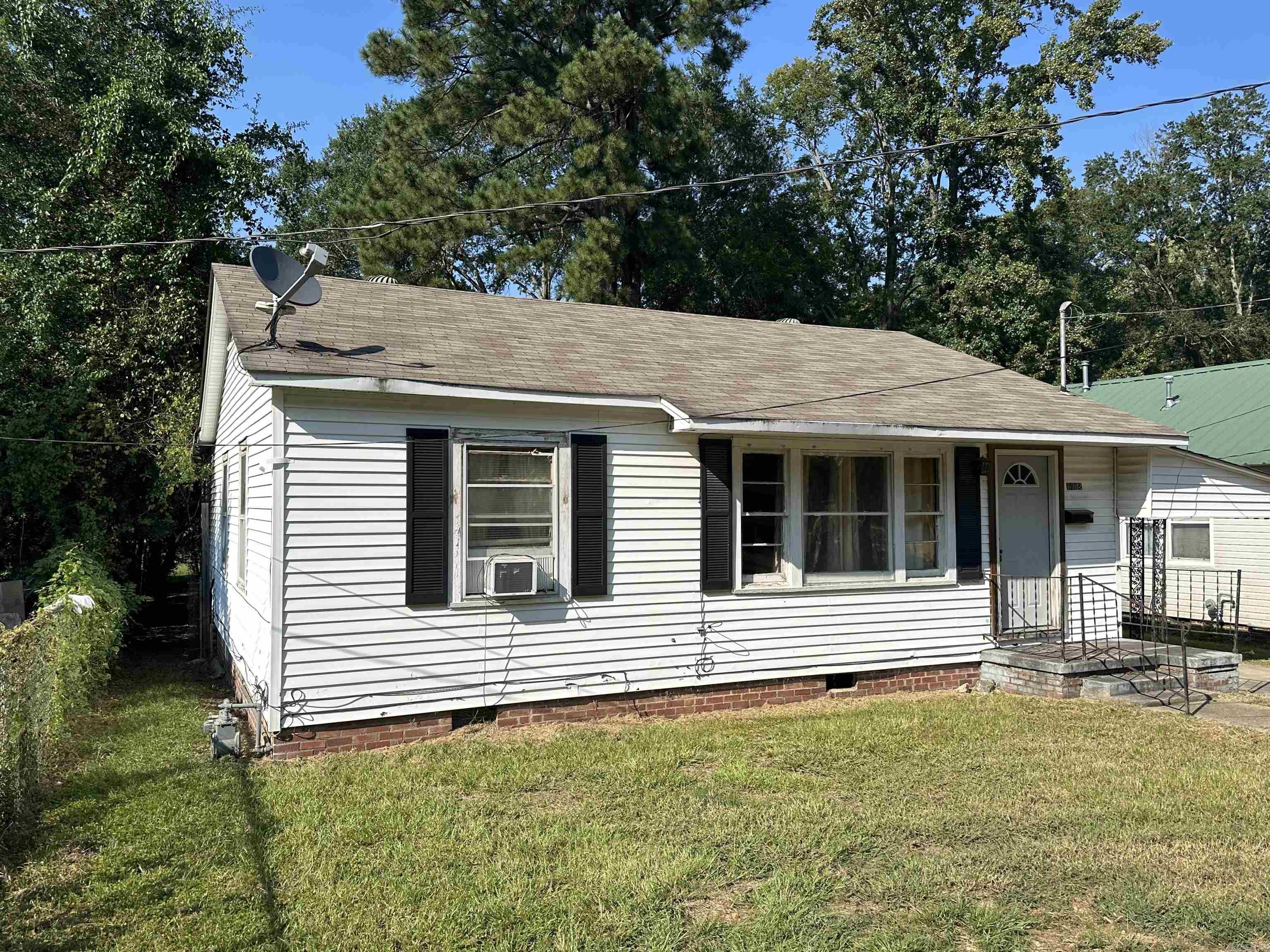1118 E Highland  Malvern, AR