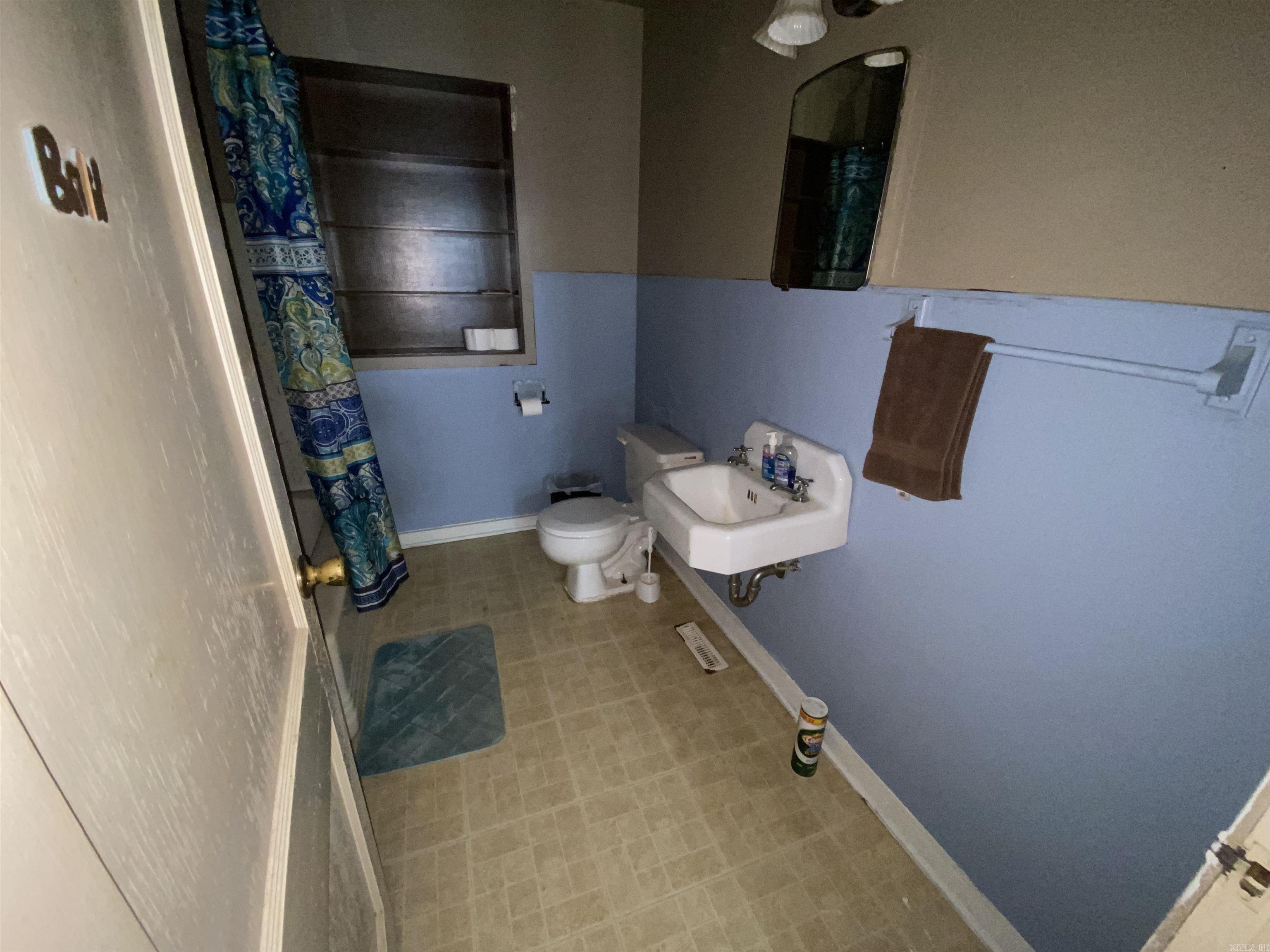 1118 E Highland  Malvern, AR