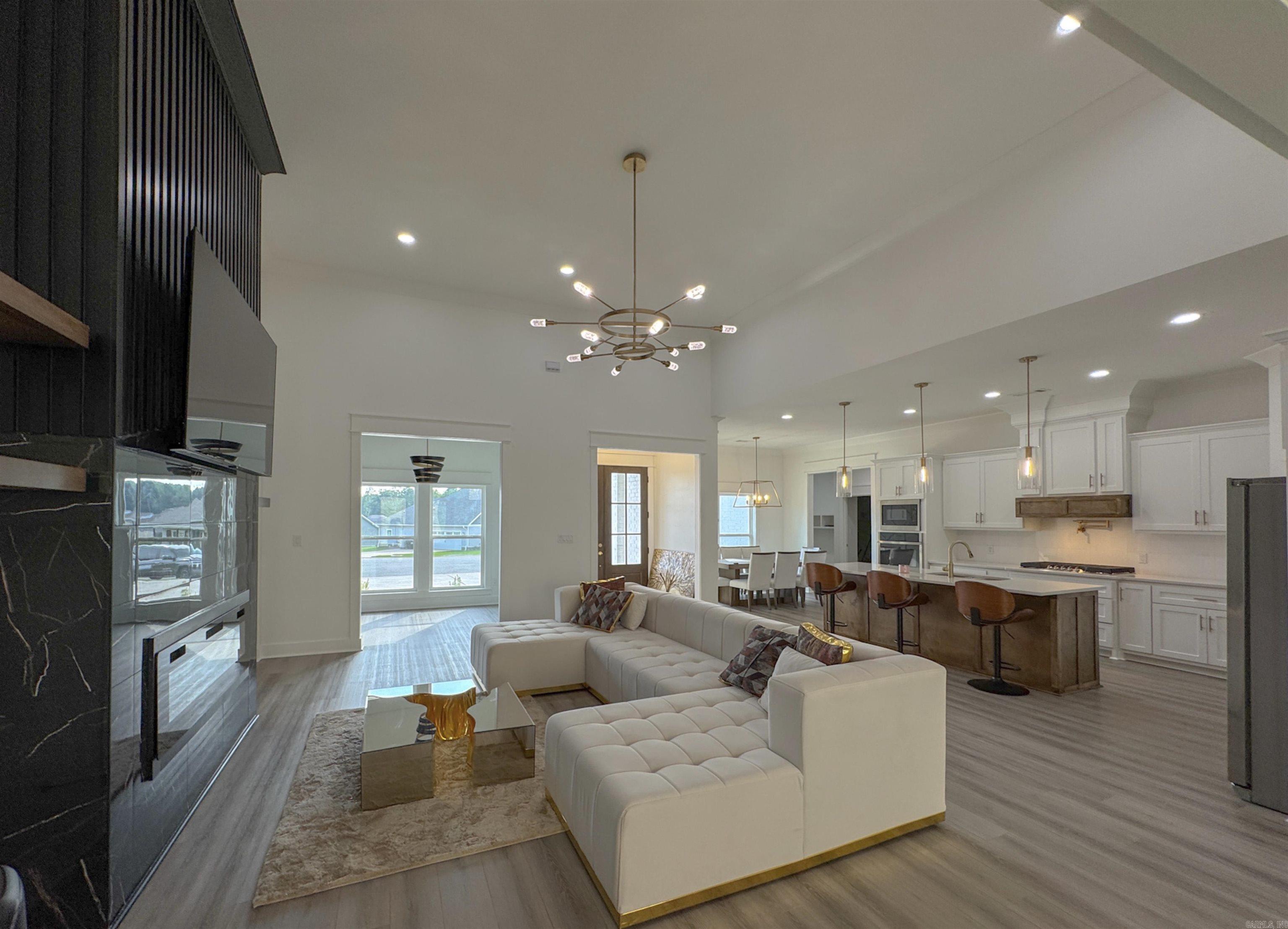 4109 Hampton  Benton, AR