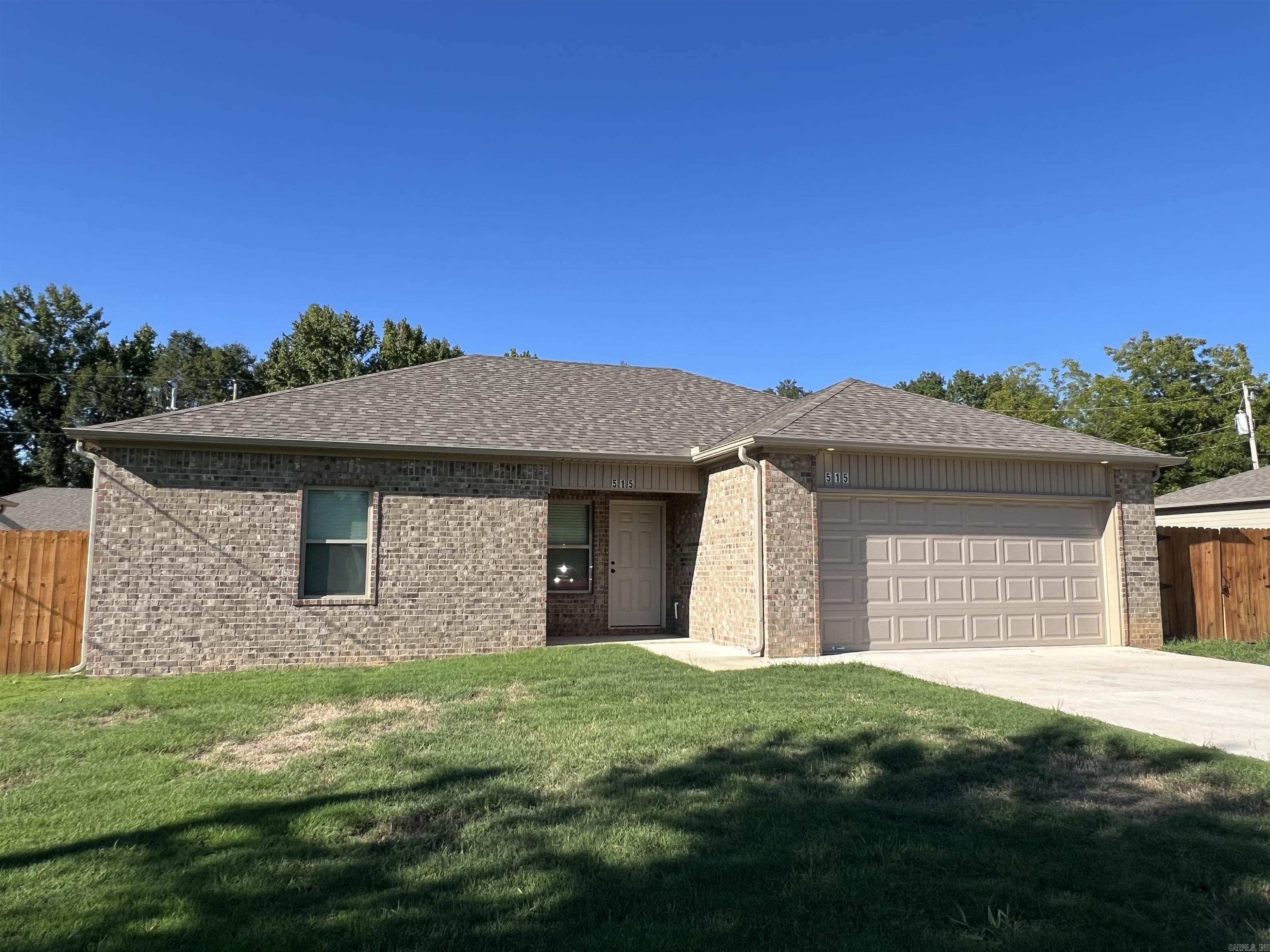 515 E Mississippi  Beebe, AR