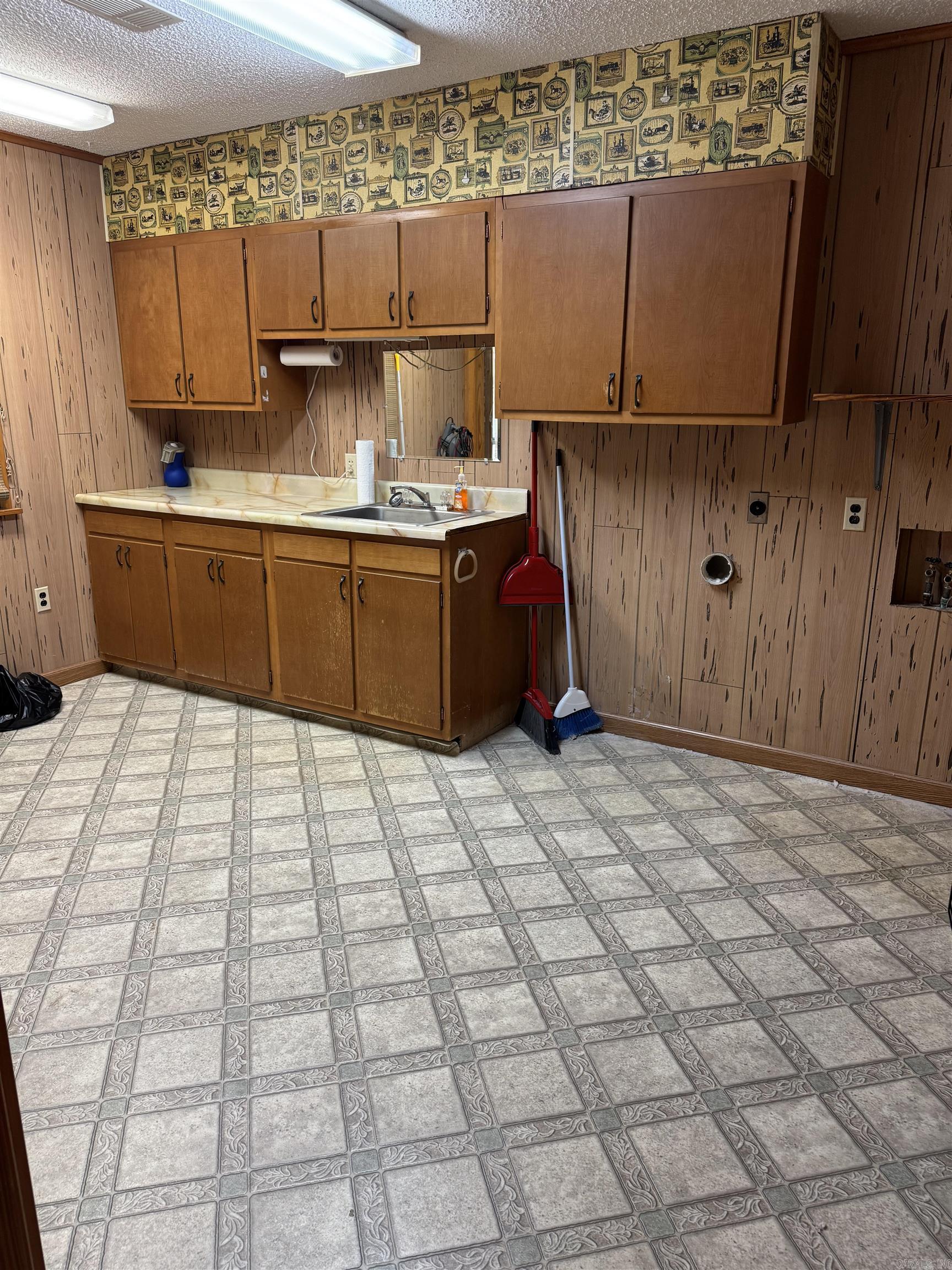 808 Barrow  Pine Bluff, AR