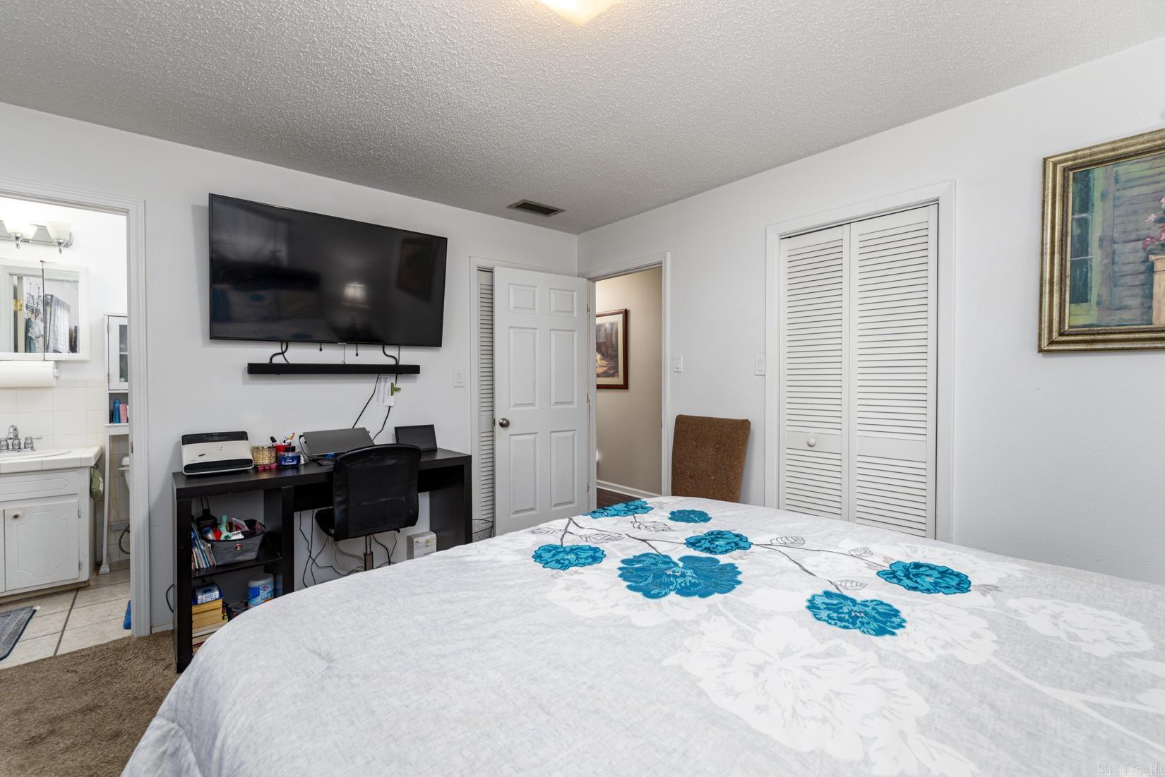303 Mockingbird St  Hot Springs, AR