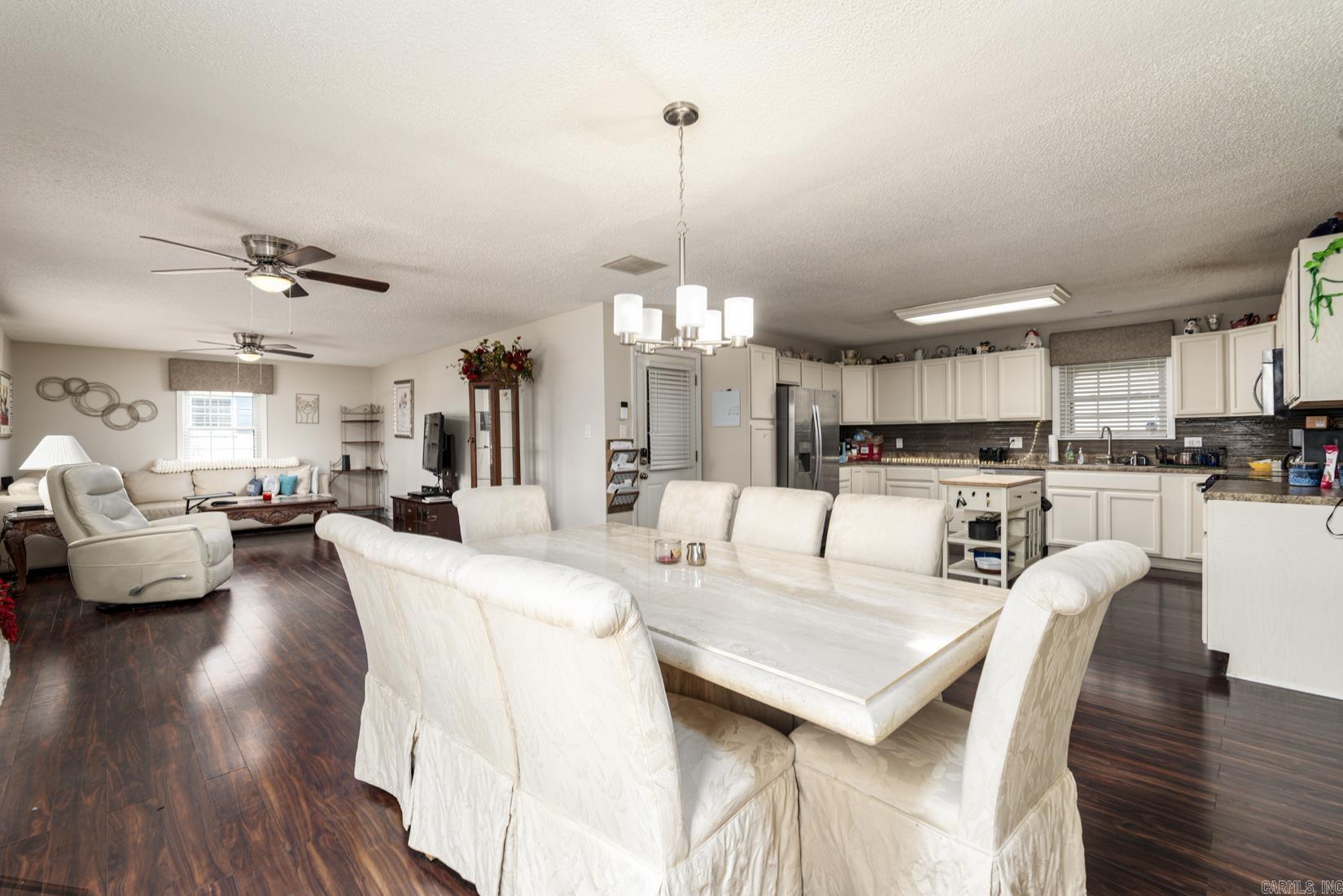 303 Mockingbird St  Hot Springs, AR