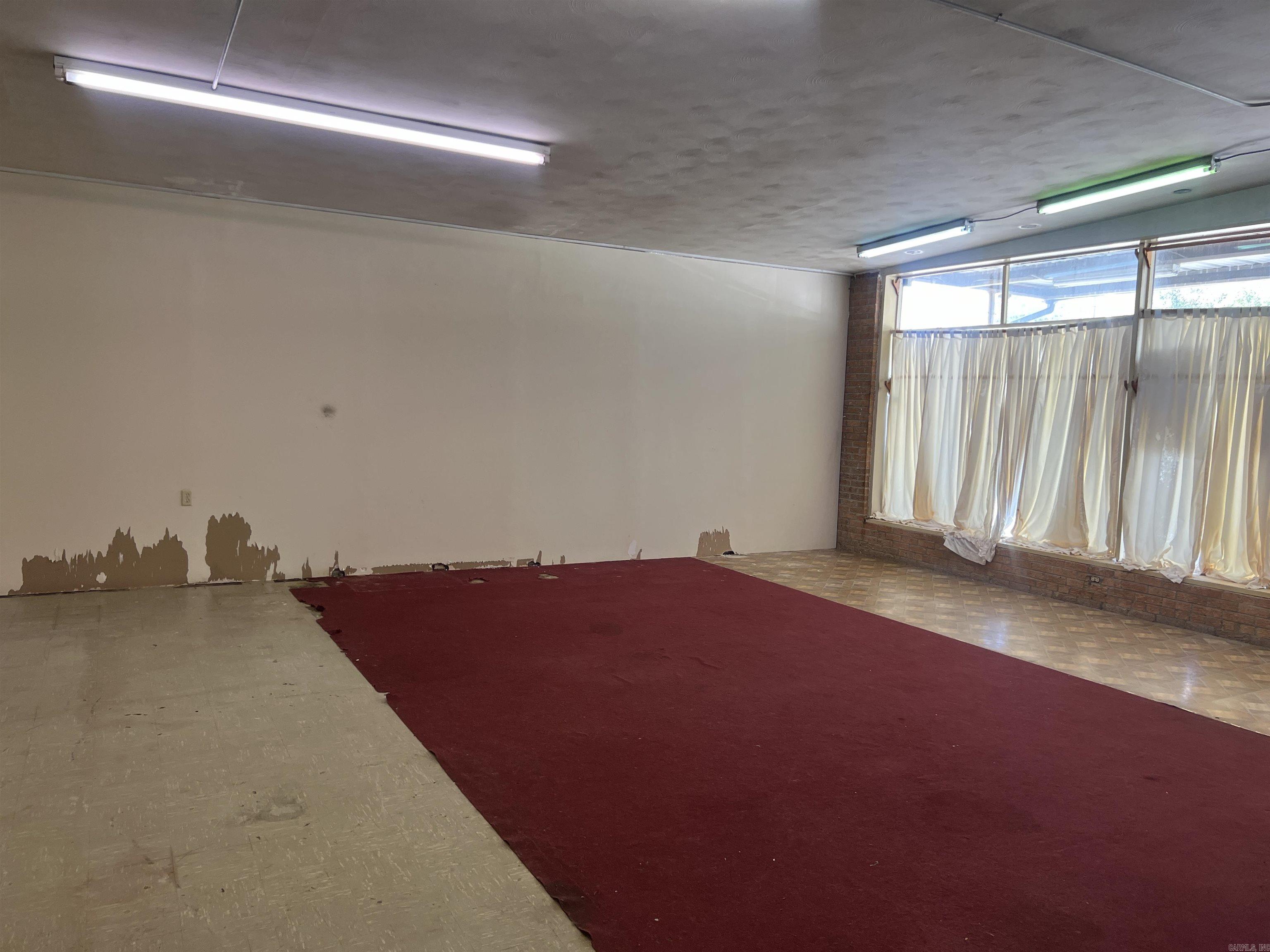 3701 S Olive Street  Pine Bluff, AR